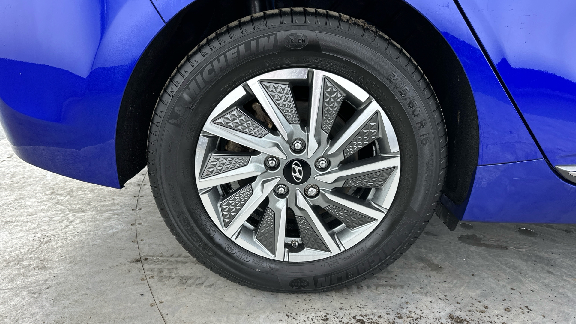 4060150 100kW Premium 38kWh 5dr Auto