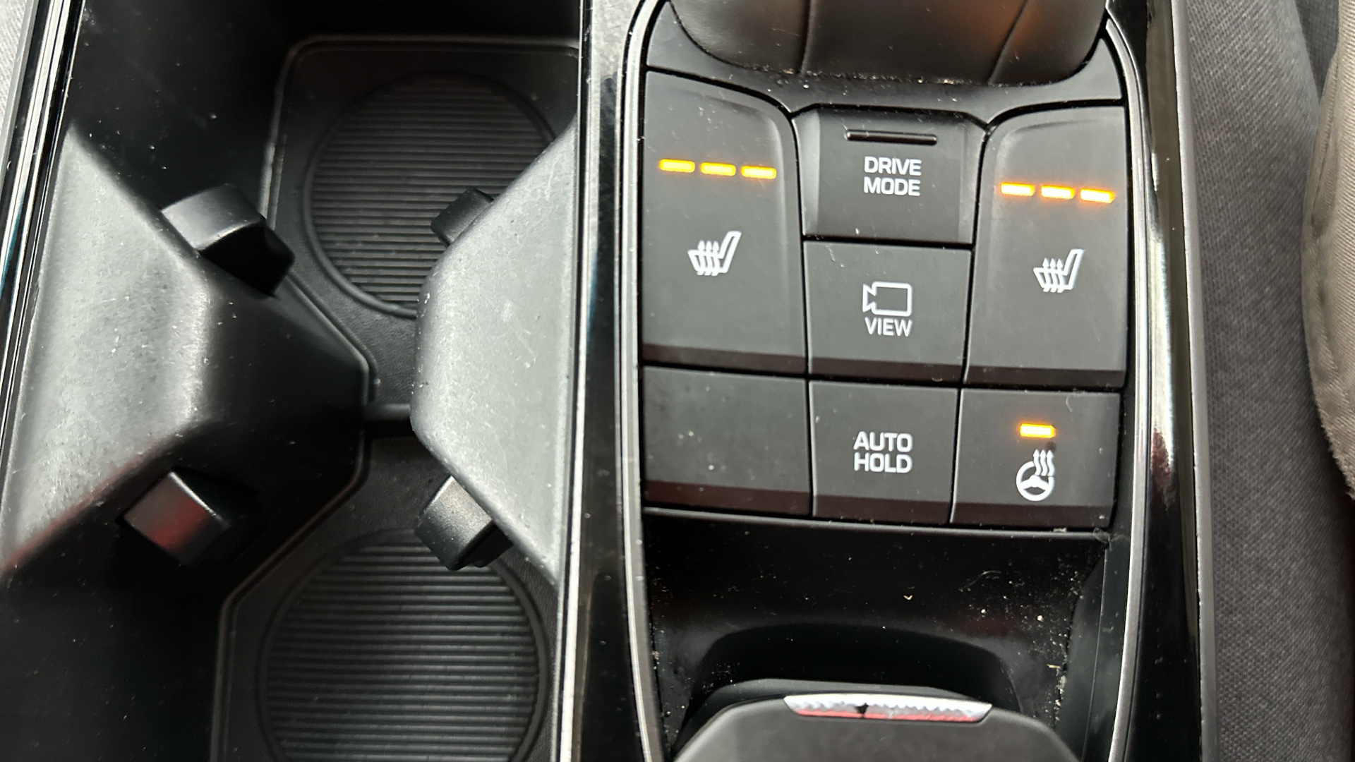 4060150 100kW Premium 38kWh 5dr Auto