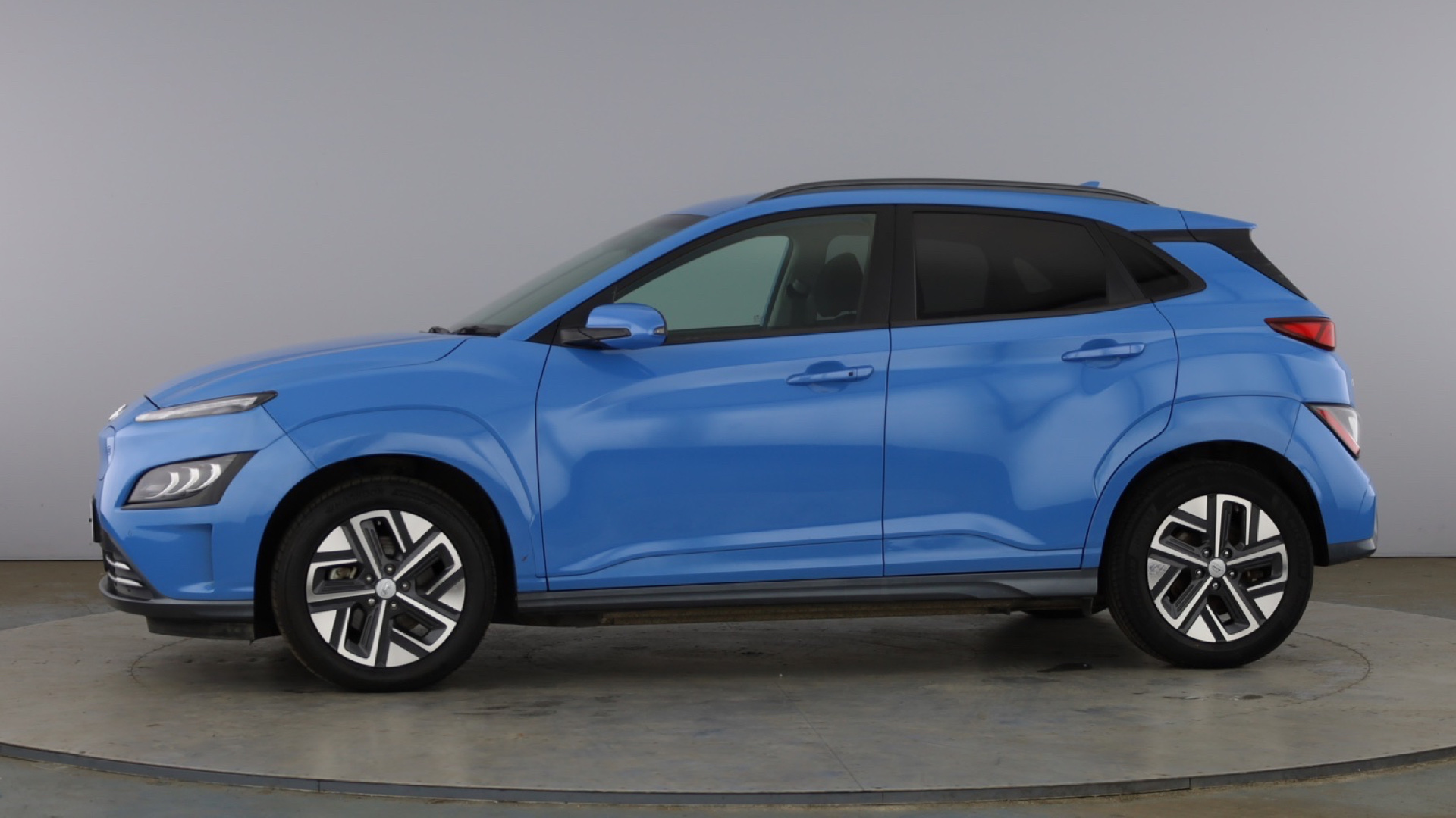 150kW Premium 64kWh 5dr Auto [2022]