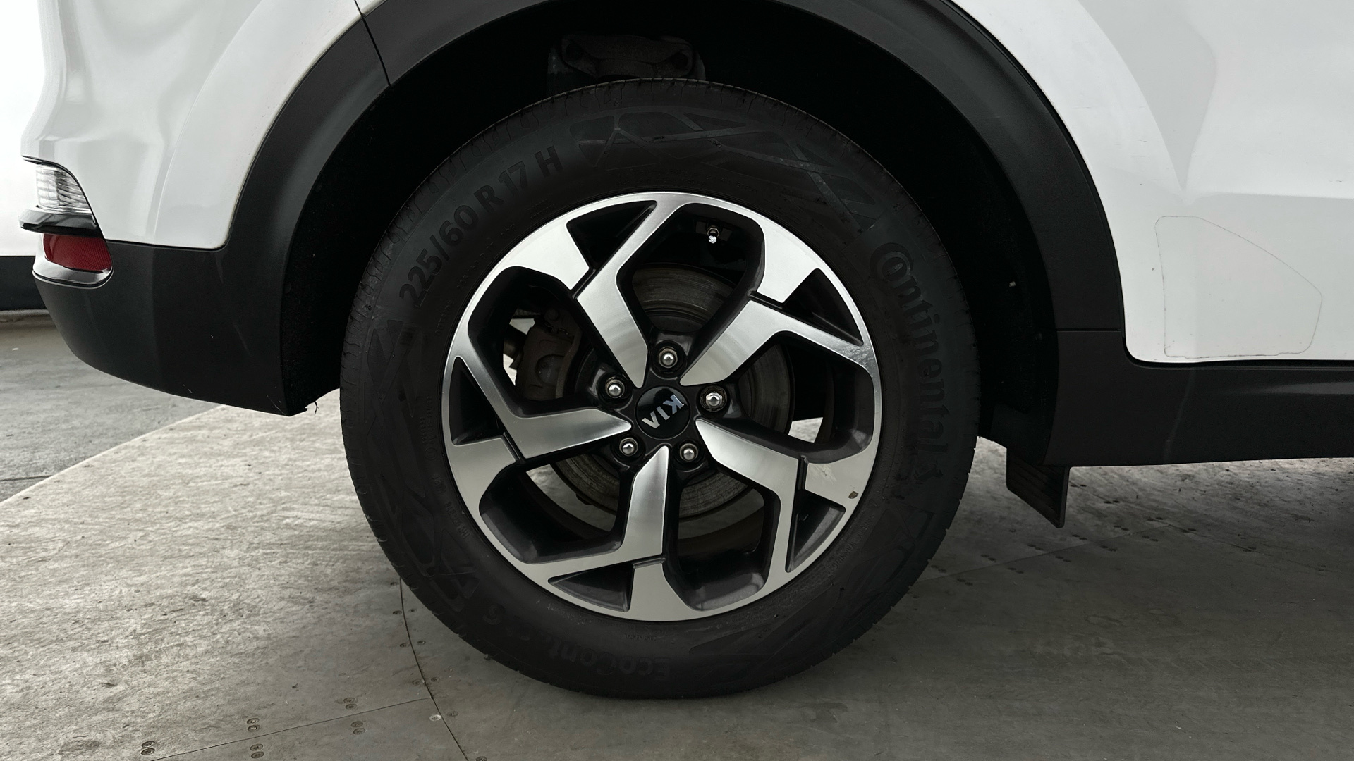 4049526 1.6 CRDi 48V ISG 2 5dr