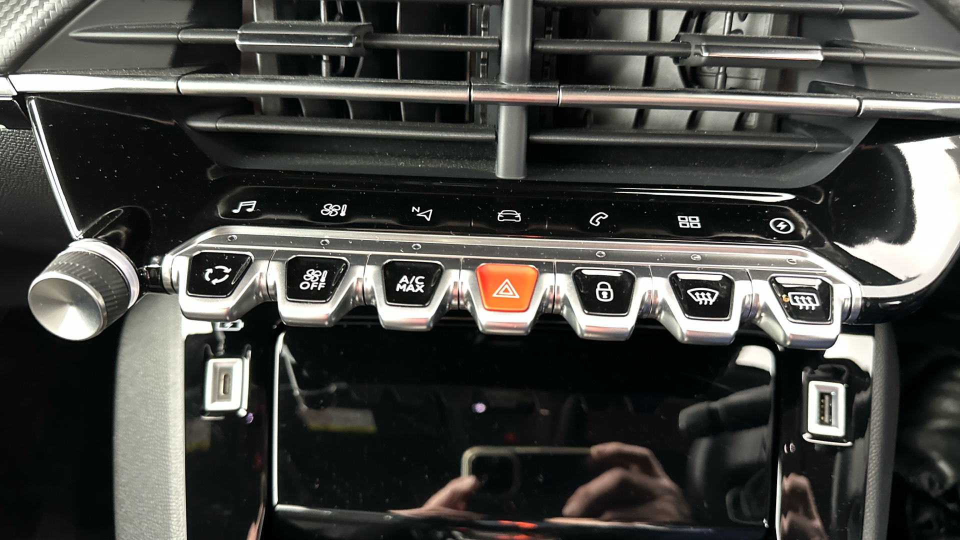 4020889 100kW GT 50kWh 5dr Auto