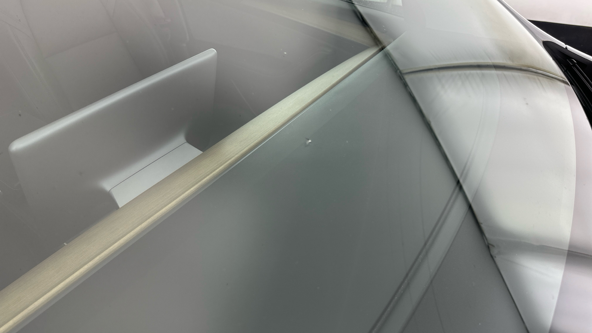 4027727 Long Range AWD 5dr Auto