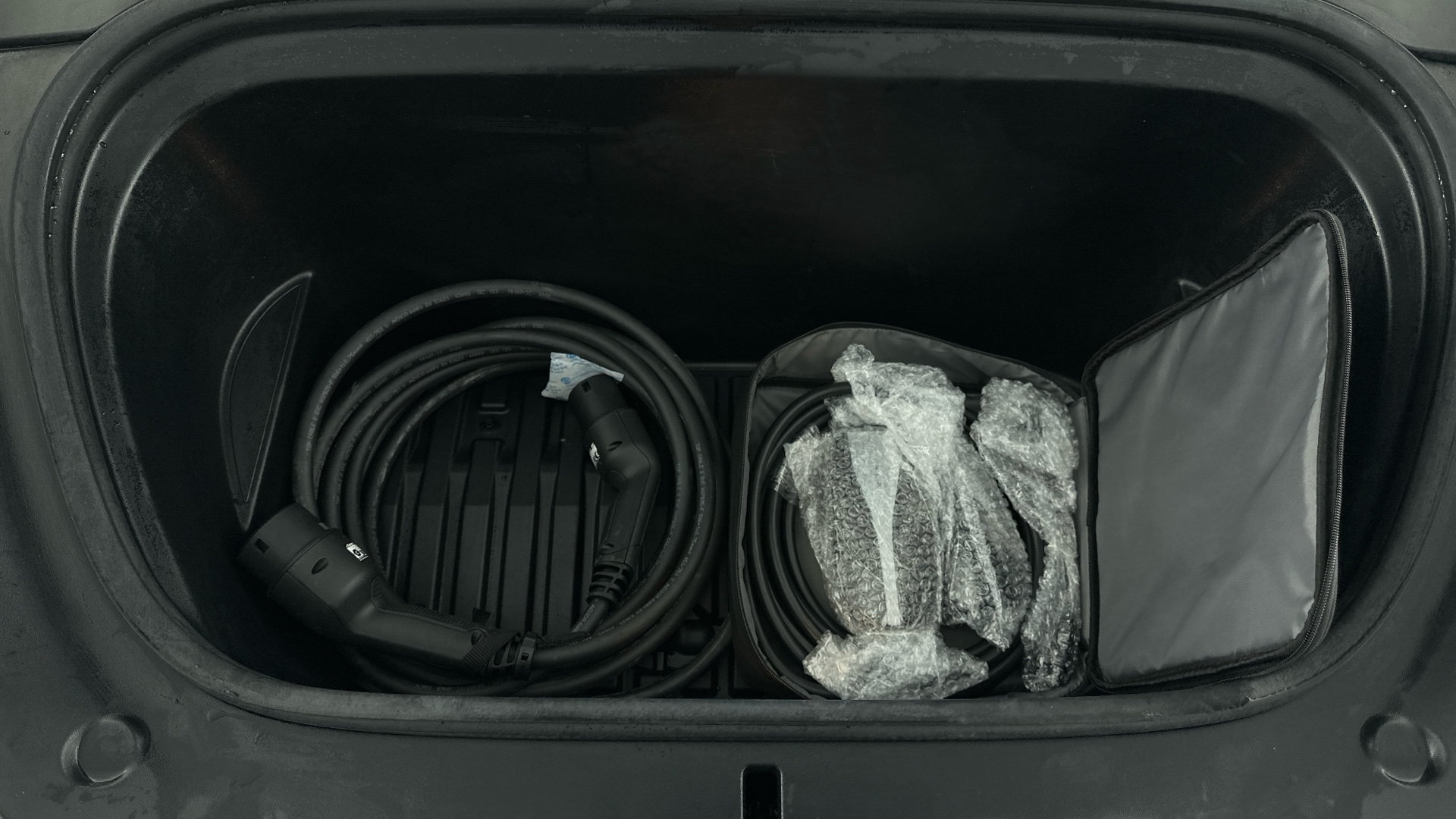 4027727 Long Range AWD 5dr Auto