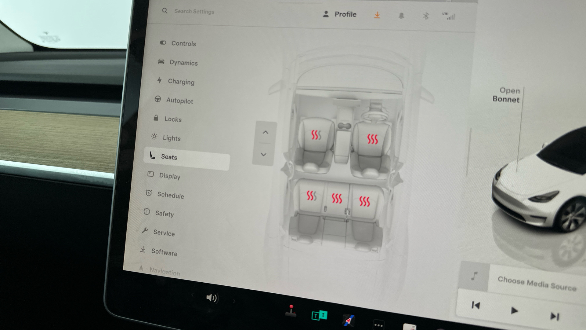 4027727 Long Range AWD 5dr Auto