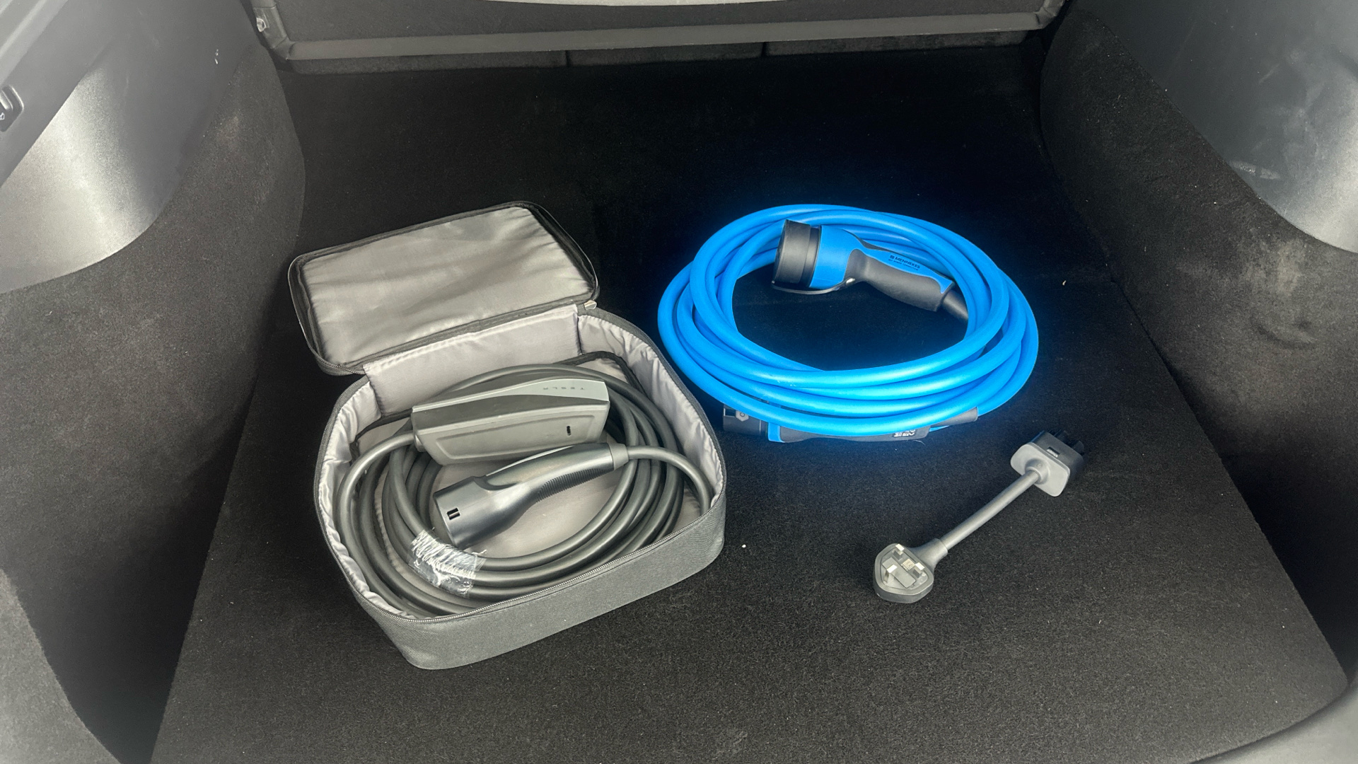 4020712 Long Range AWD 5dr Auto