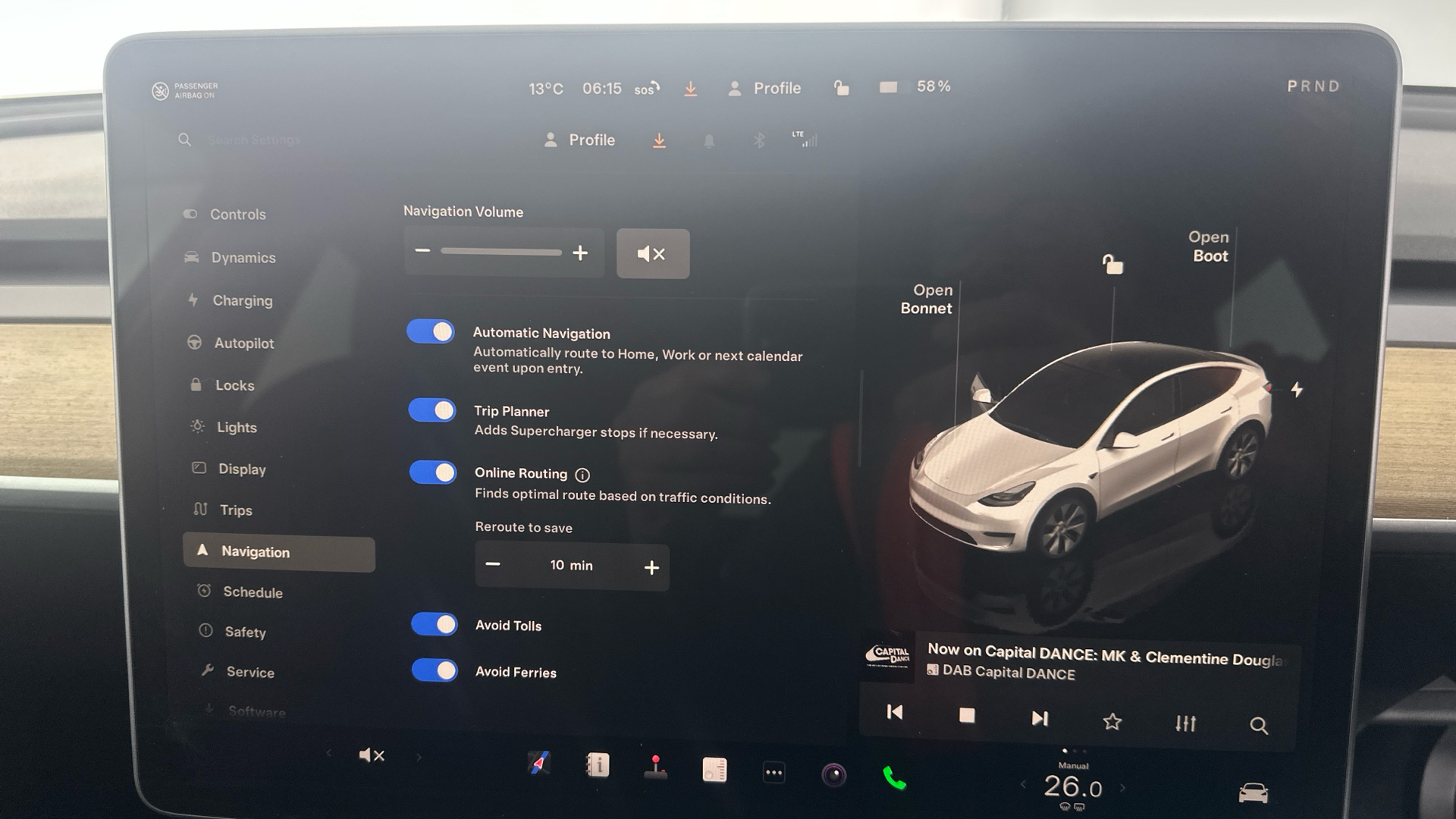 4020712 Long Range AWD 5dr Auto