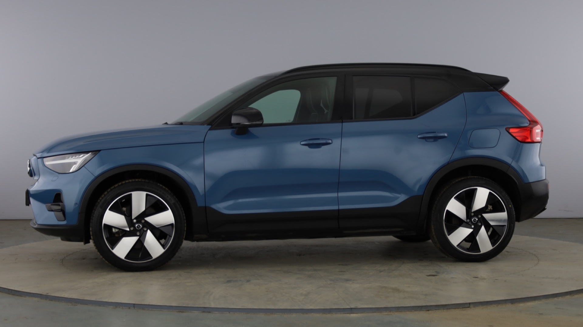 300kW Recharge Twin Ultimate 78kWh 5dr AWD Auto [2023]