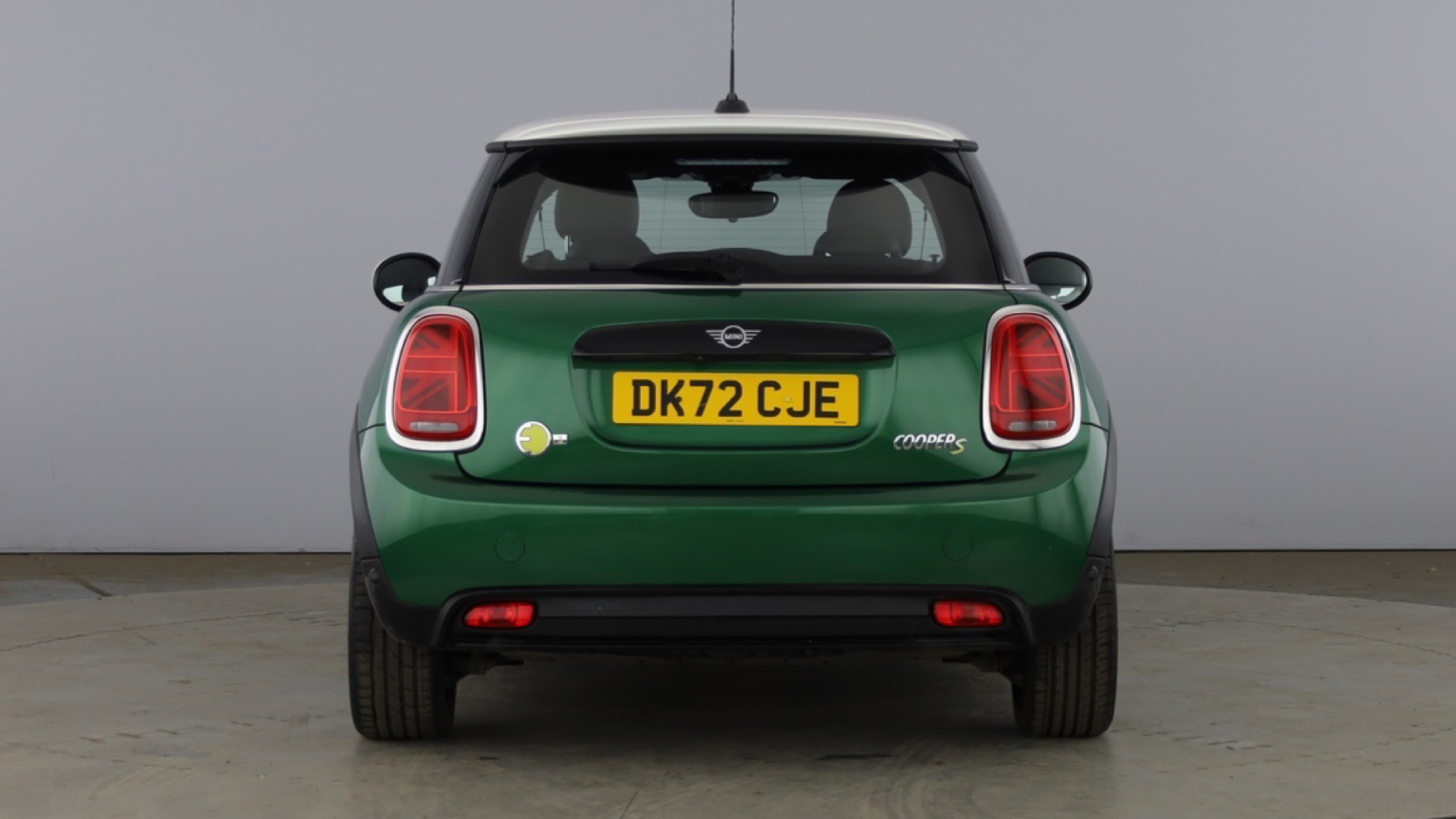 4021008 135kW Cooper S Level 2 33kWh 3dr Auto