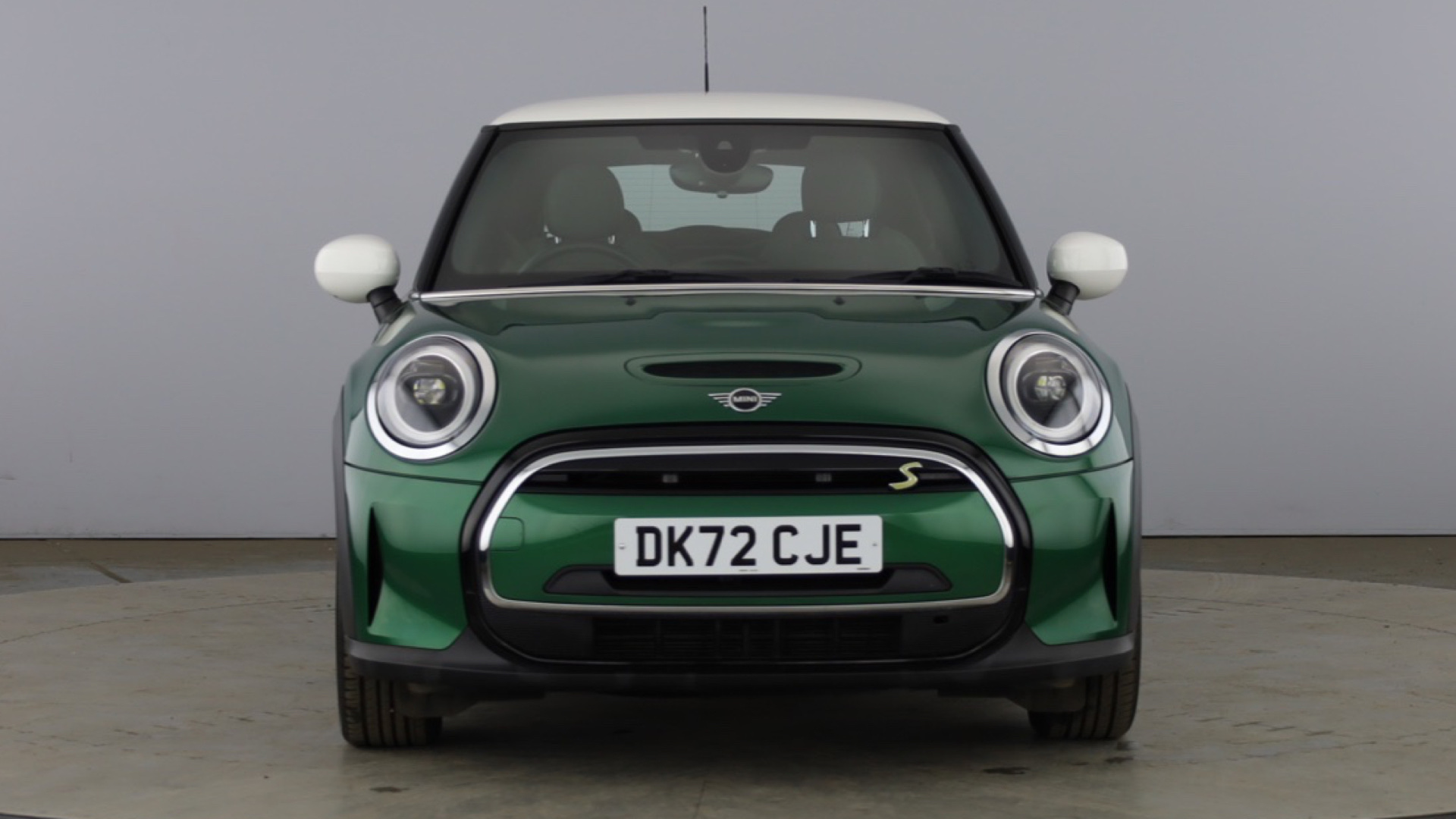 4021008 135kW Cooper S Level 2 33kWh 3dr Auto