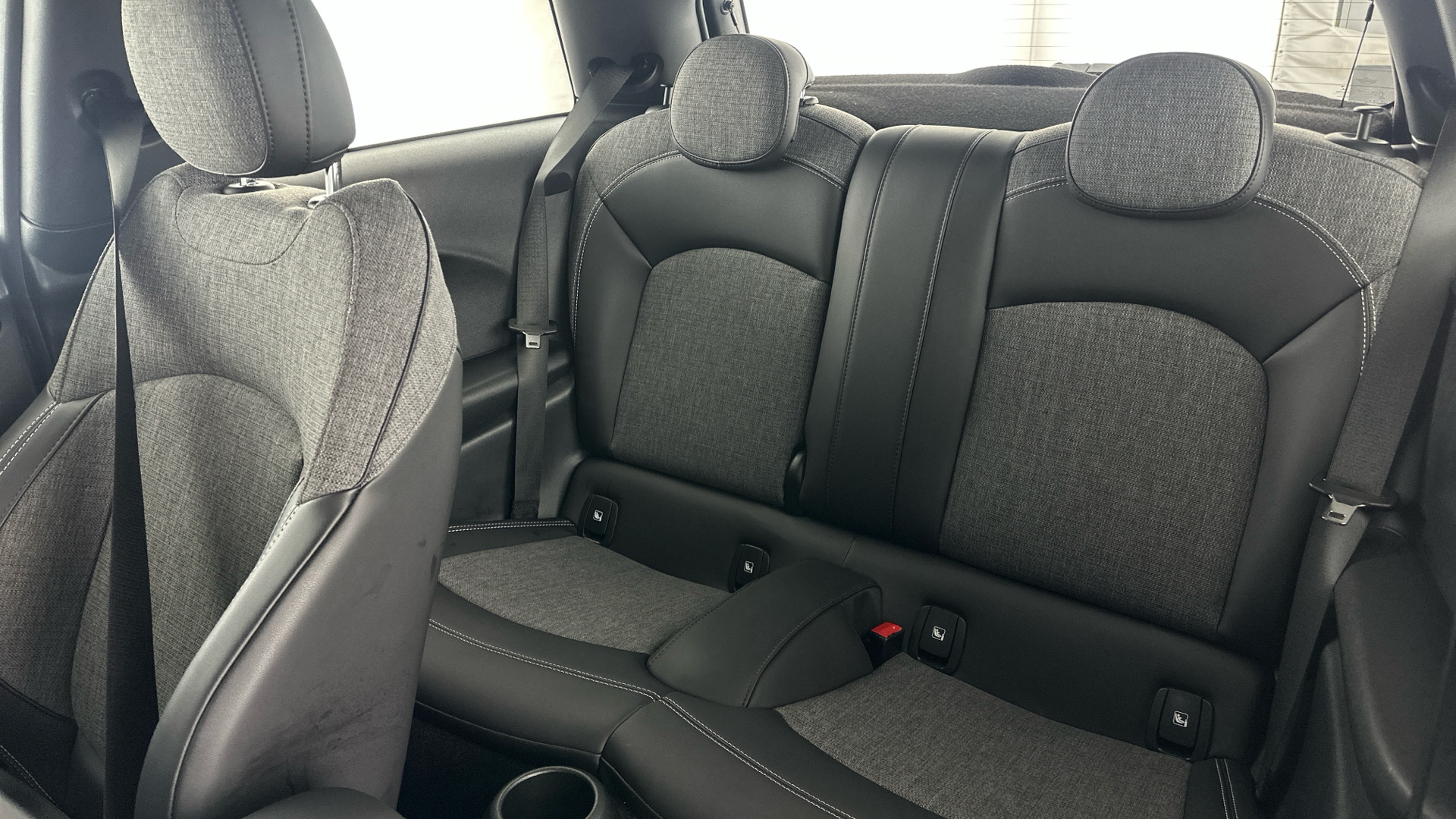 4021008 135kW Cooper S Level 2 33kWh 3dr Auto