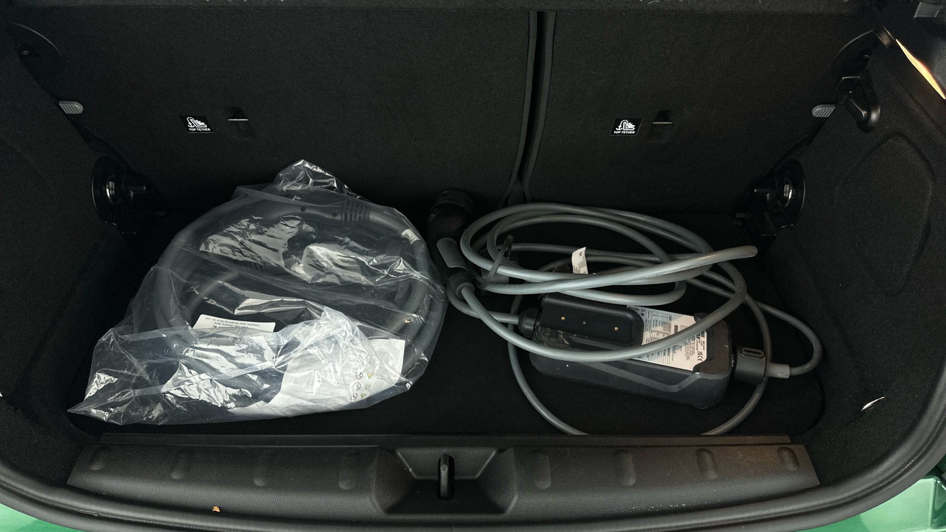 4021008 135kW Cooper S Level 2 33kWh 3dr Auto