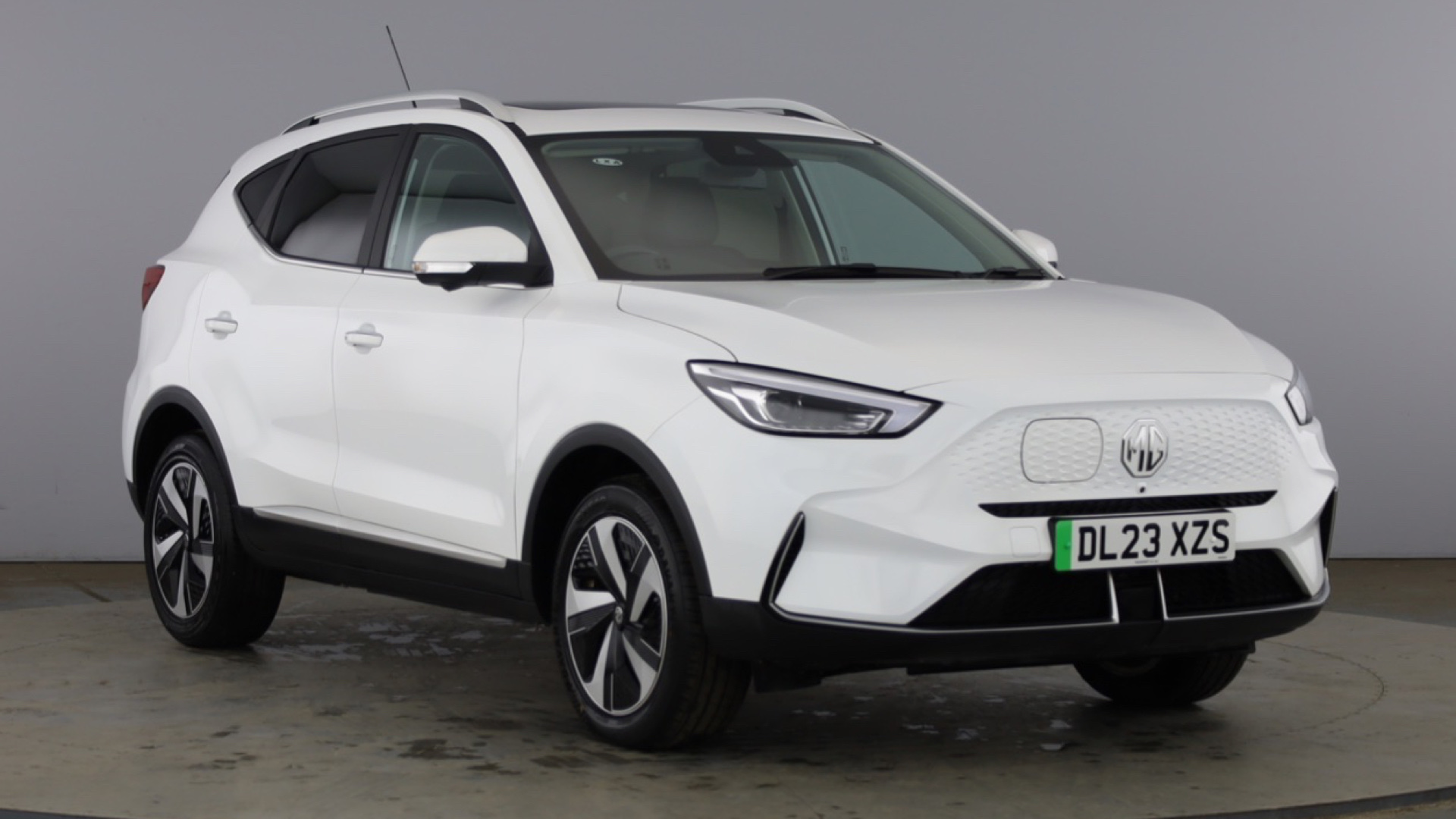 4020934 130kW Trophy EV 51kWh 5dr Auto