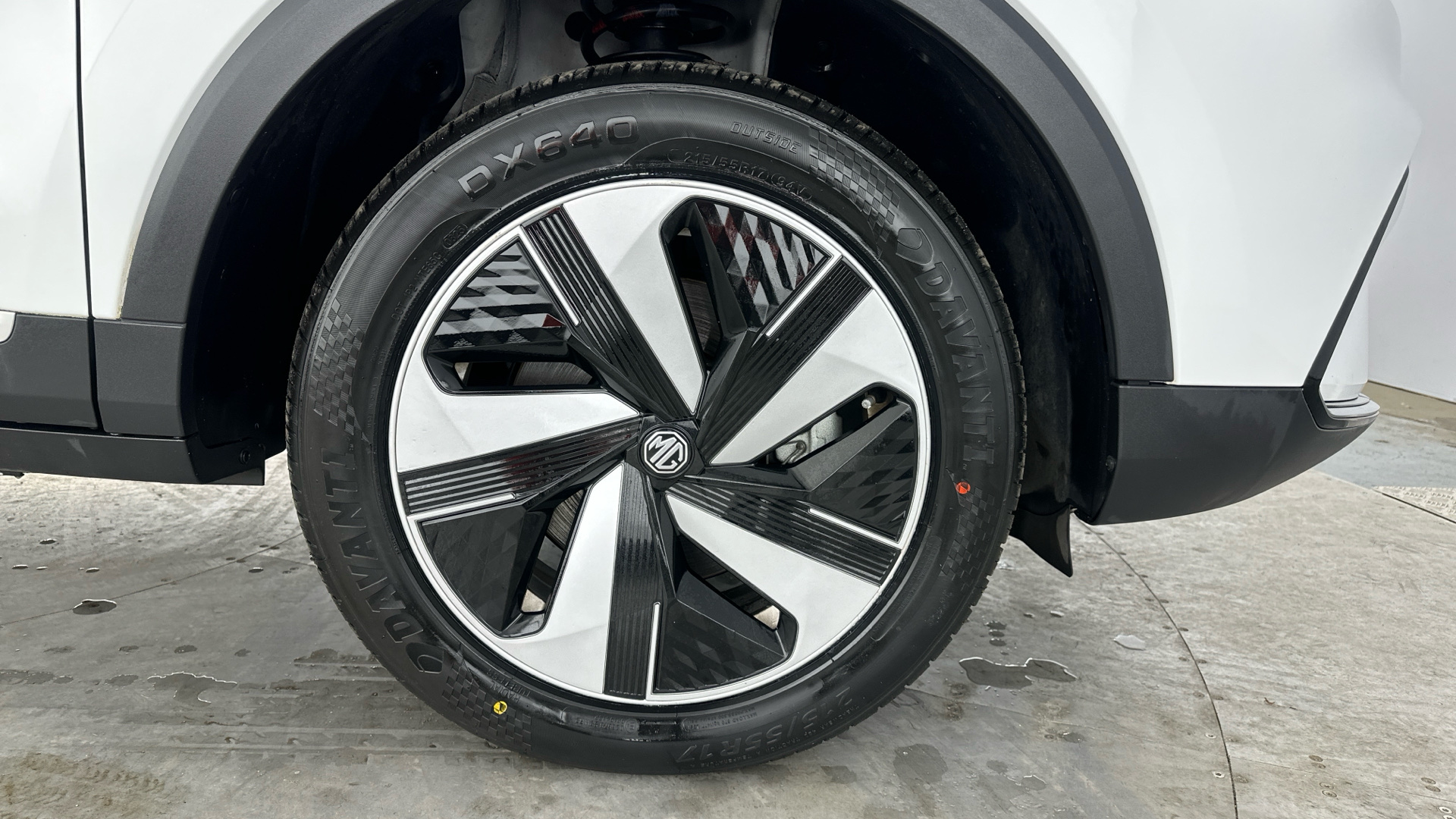 4020934 130kW Trophy EV 51kWh 5dr Auto