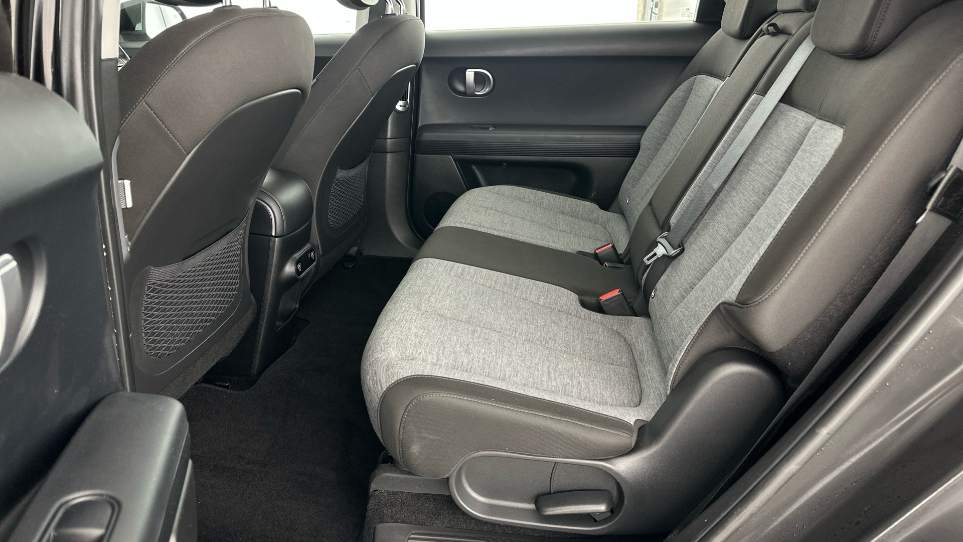 4020932 160kW Premium 73 kWh 5dr Auto