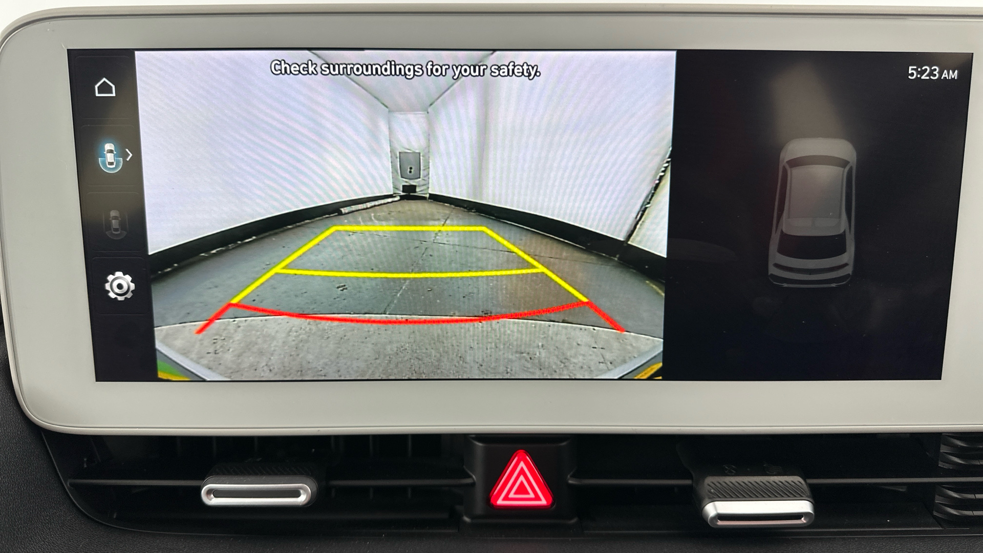 4020932 160kW Premium 73 kWh 5dr Auto