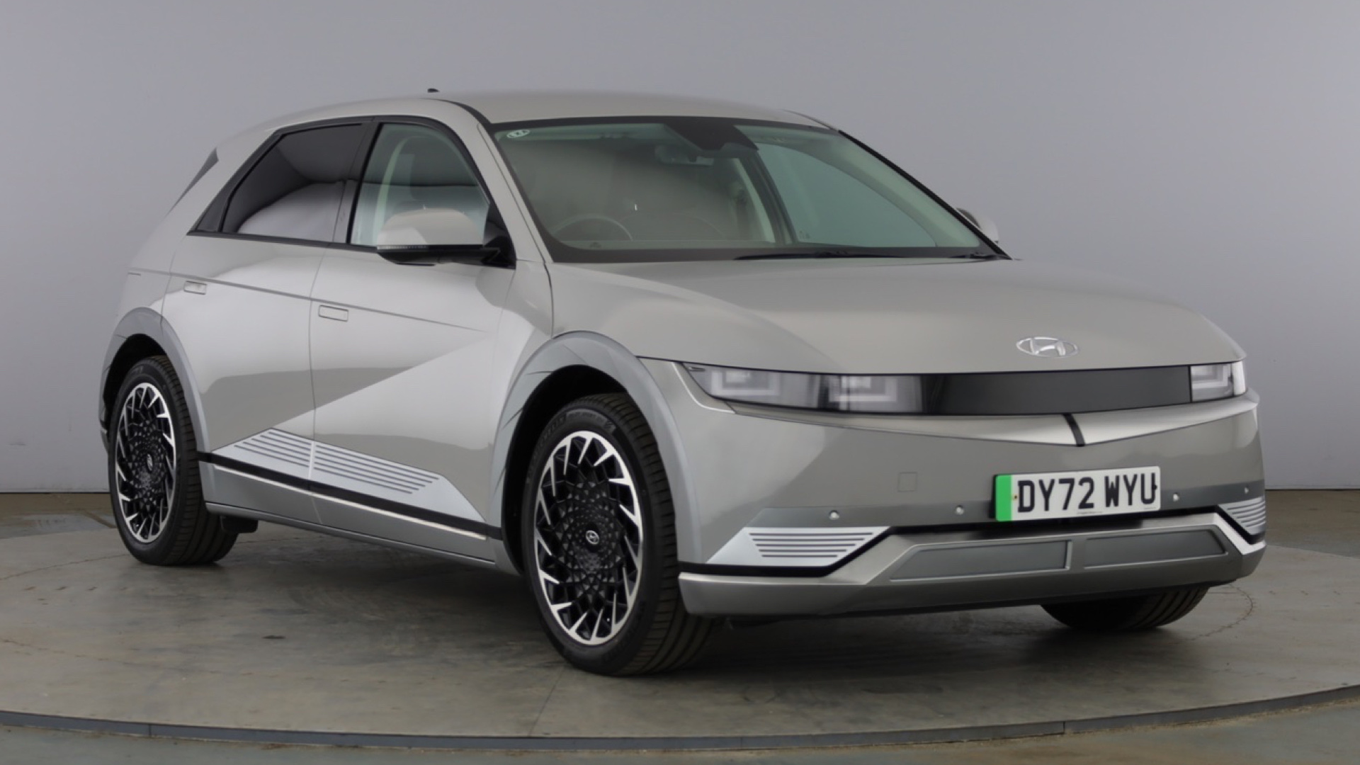 4027569 160kW Ultimate 73 kWh 5dr Auto