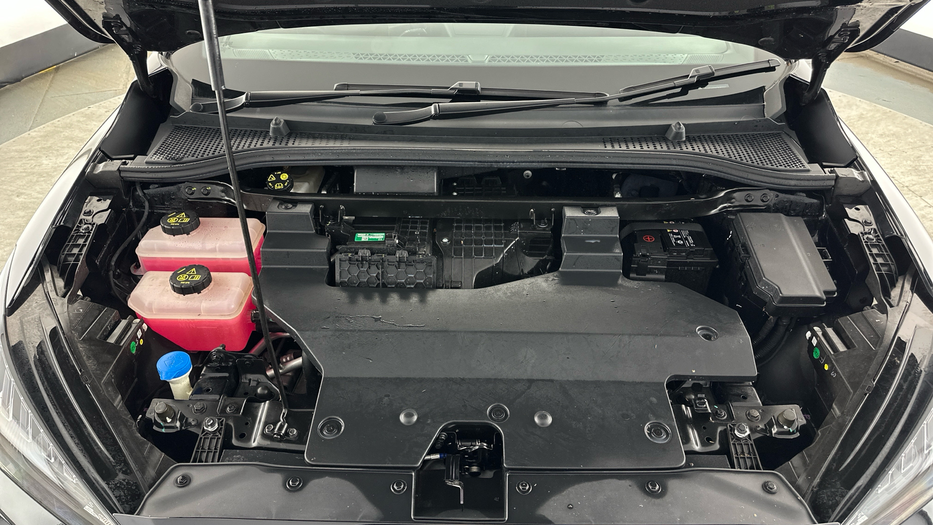 4020804 150kW SE EV Long Range 64kWh 5dr Auto