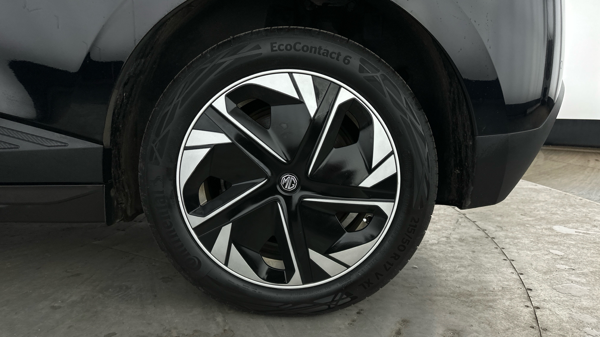 4020804 150kW SE EV Long Range 64kWh 5dr Auto