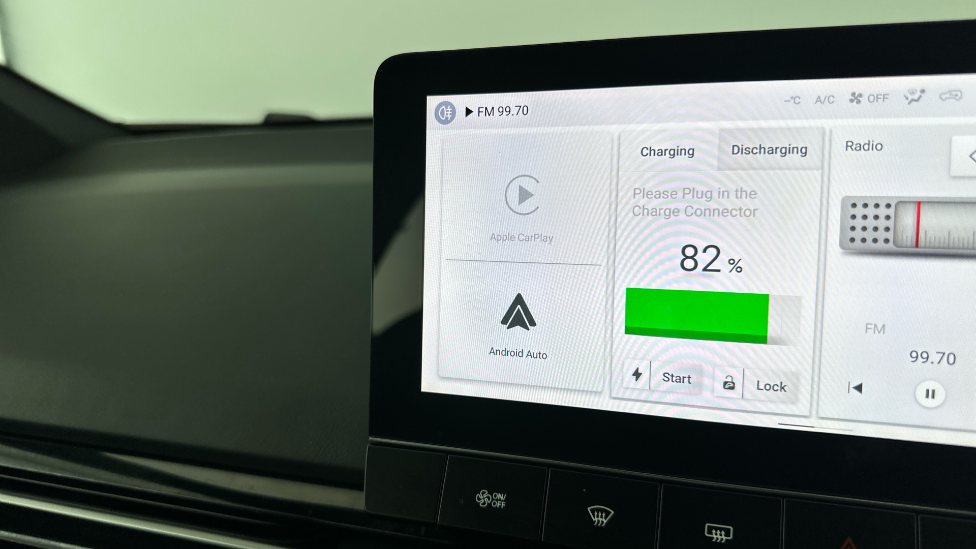 4020804 150kW SE EV Long Range 64kWh 5dr Auto