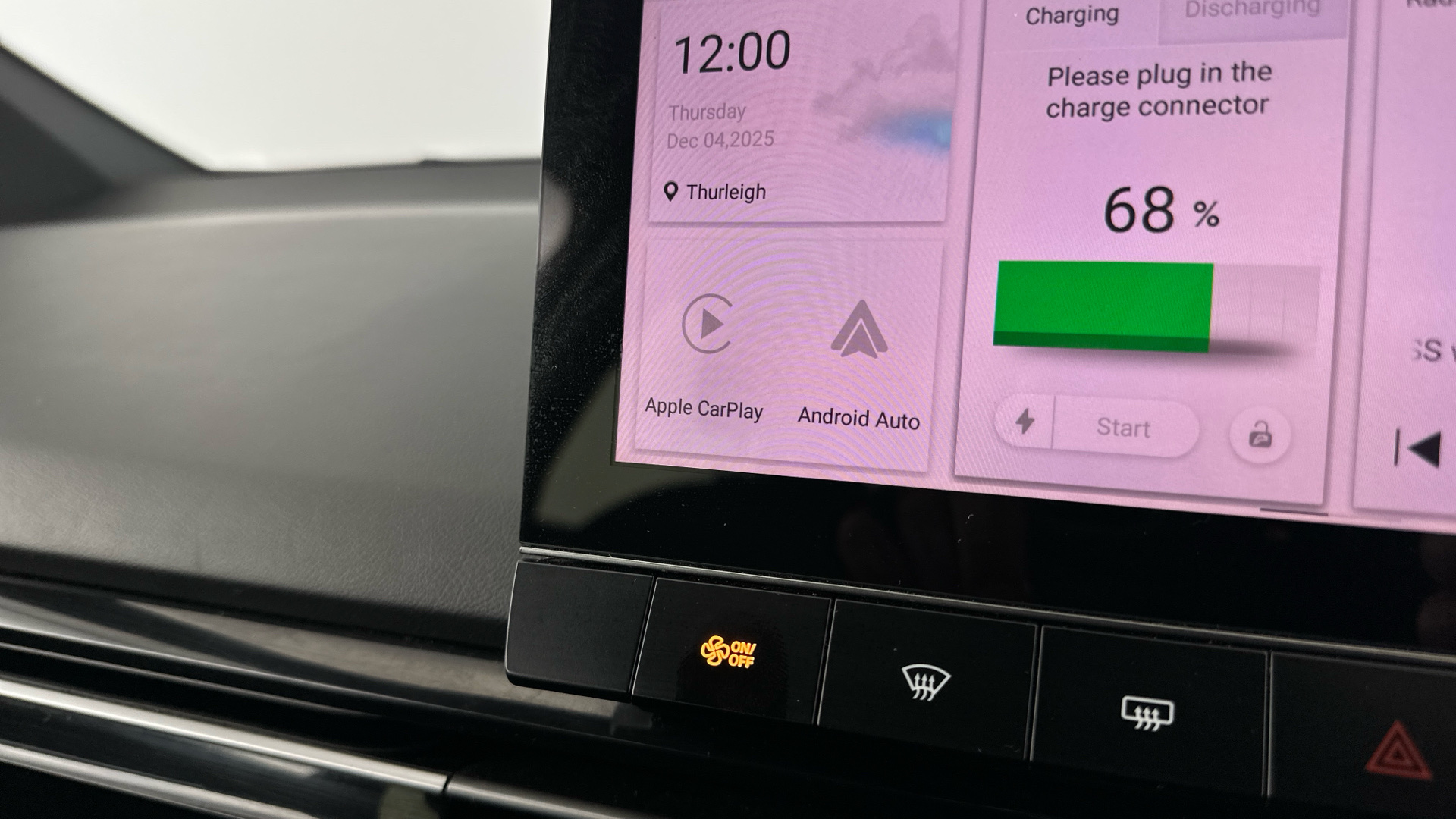 4020846 150kW Trophy EV Long Range 64kWh 5dr Auto