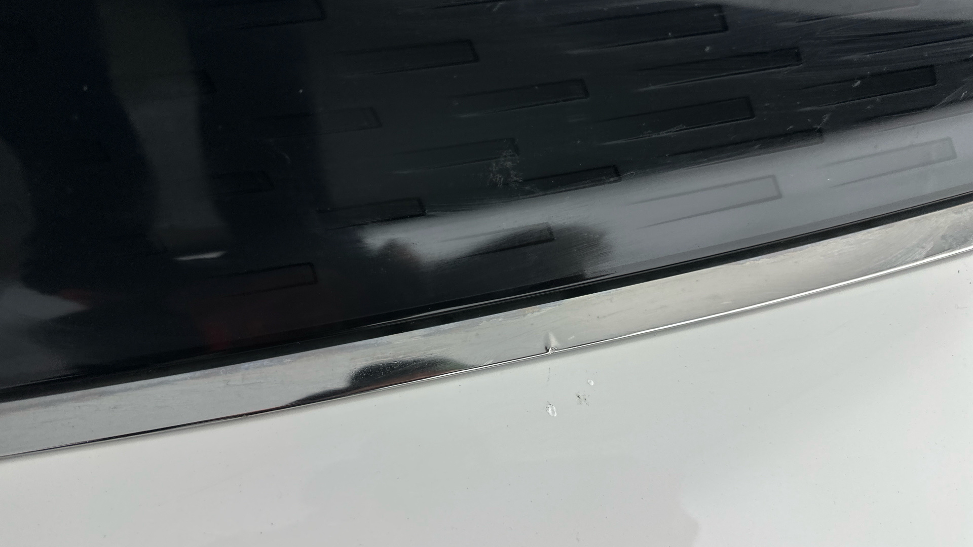 4020784 100kW Ultimate 50kWh 5dr Auto