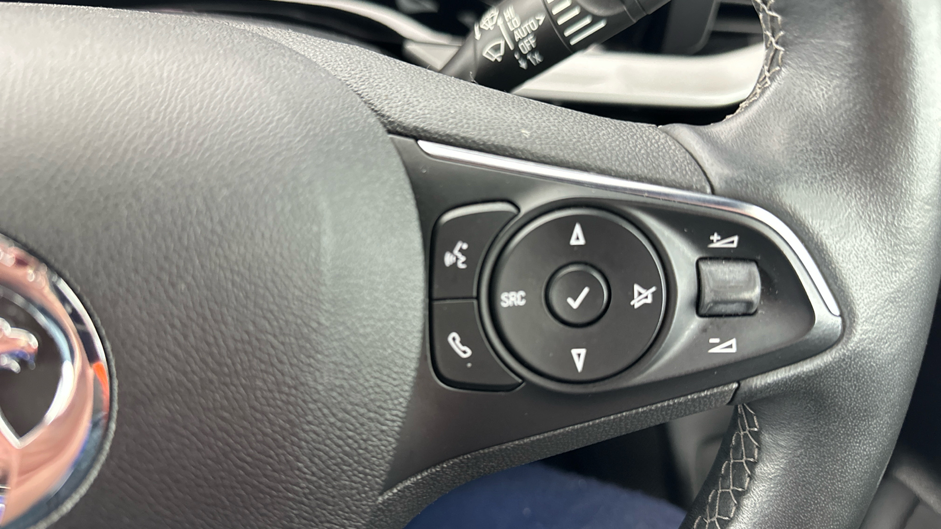 4020784 100kW Ultimate 50kWh 5dr Auto