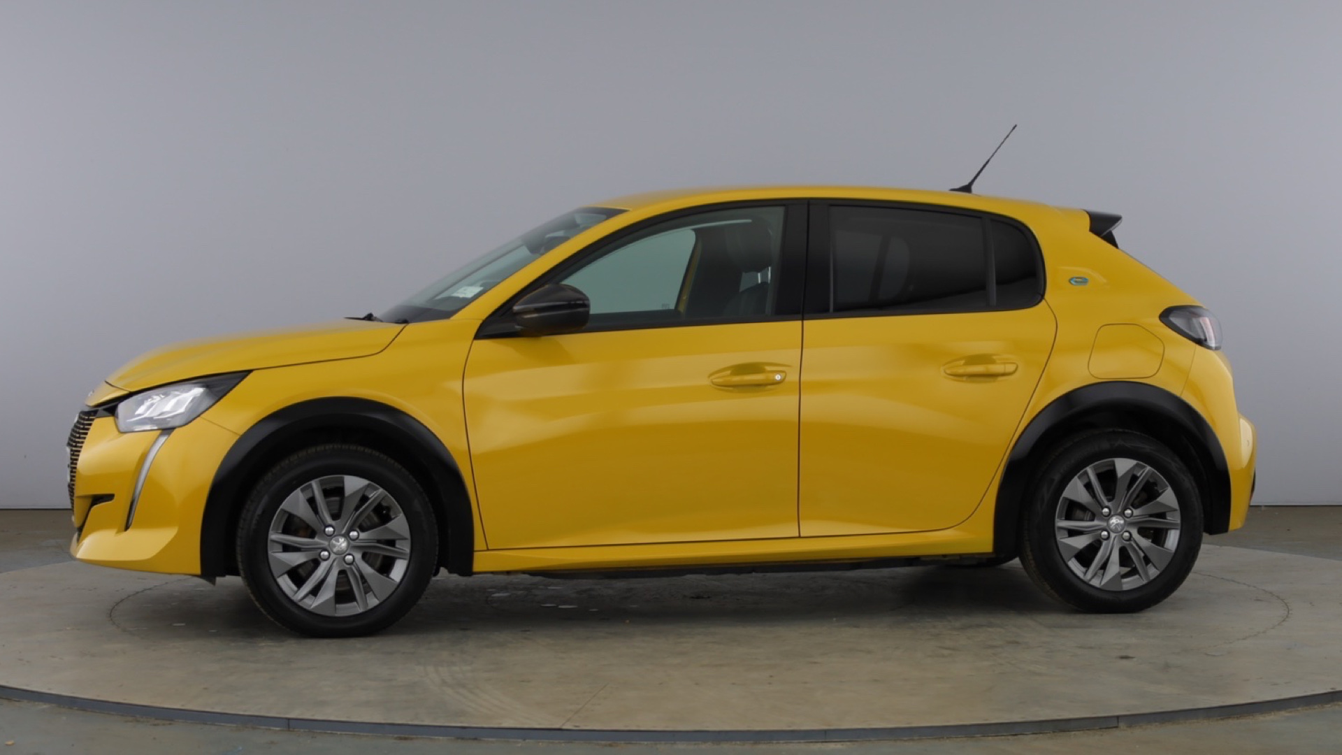 100kW Allure Premium 50kWh 5dr Auto [2022]