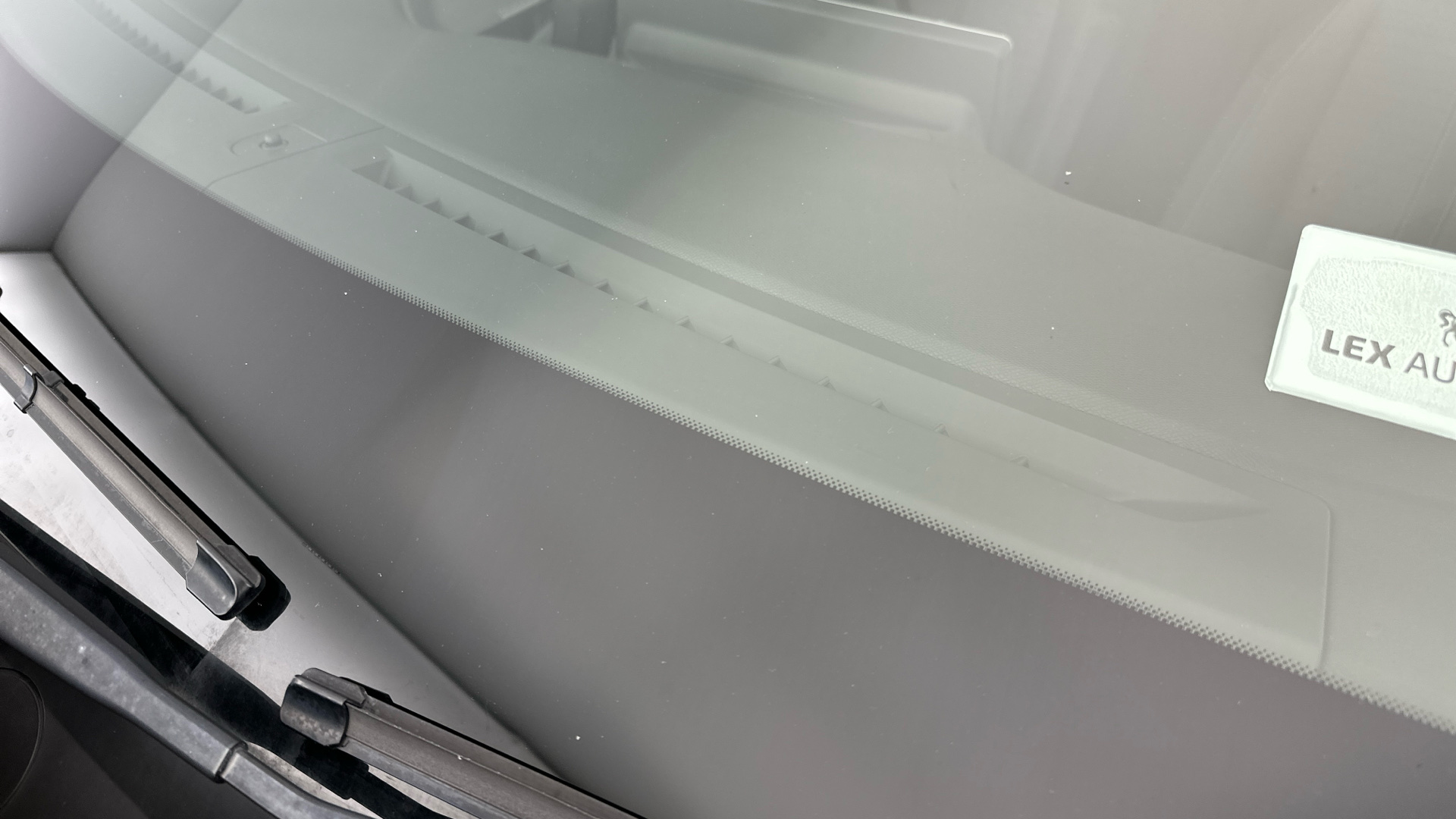 4020829 100kW Allure Premium 50kWh 5dr Auto