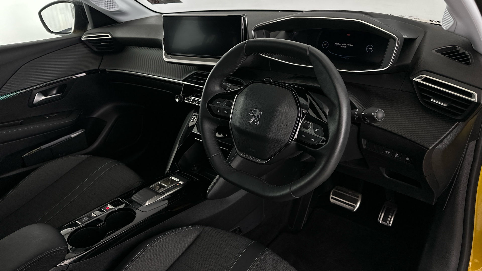 4020829 100kW Allure Premium 50kWh 5dr Auto