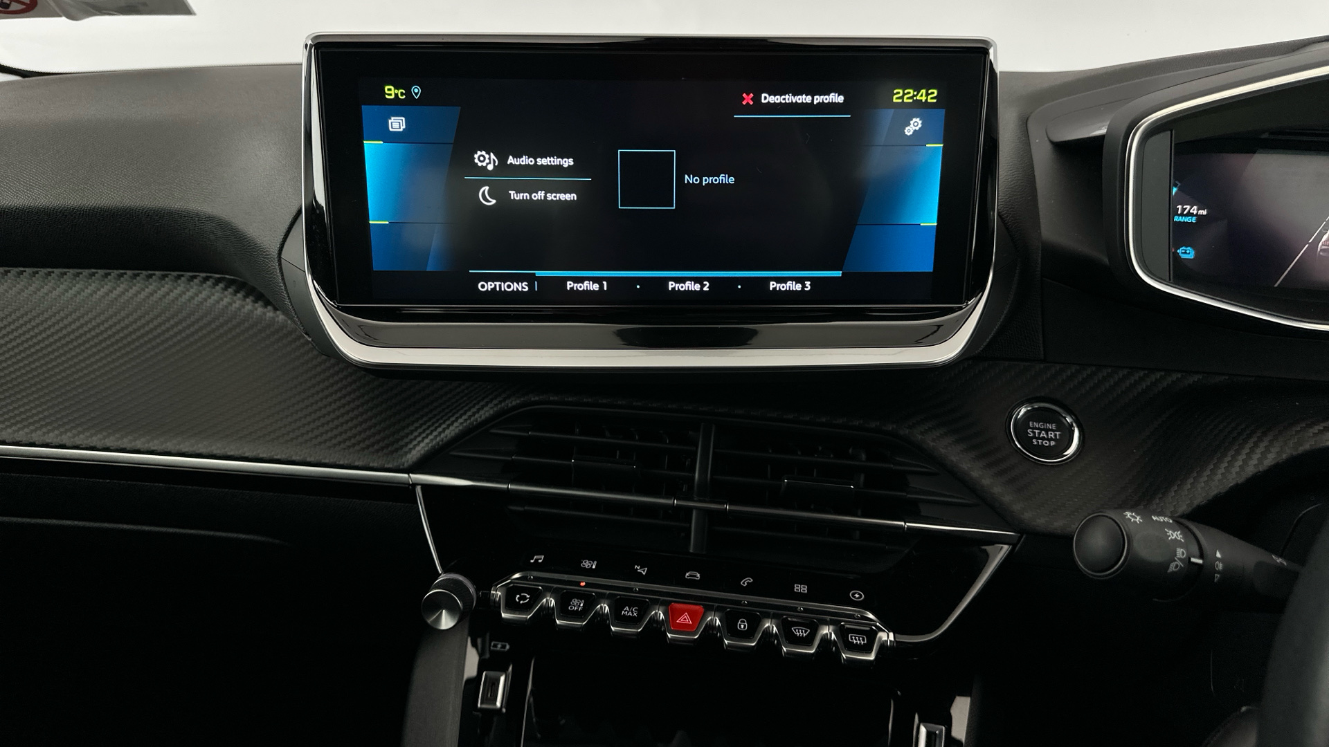 4020829 100kW Allure Premium 50kWh 5dr Auto