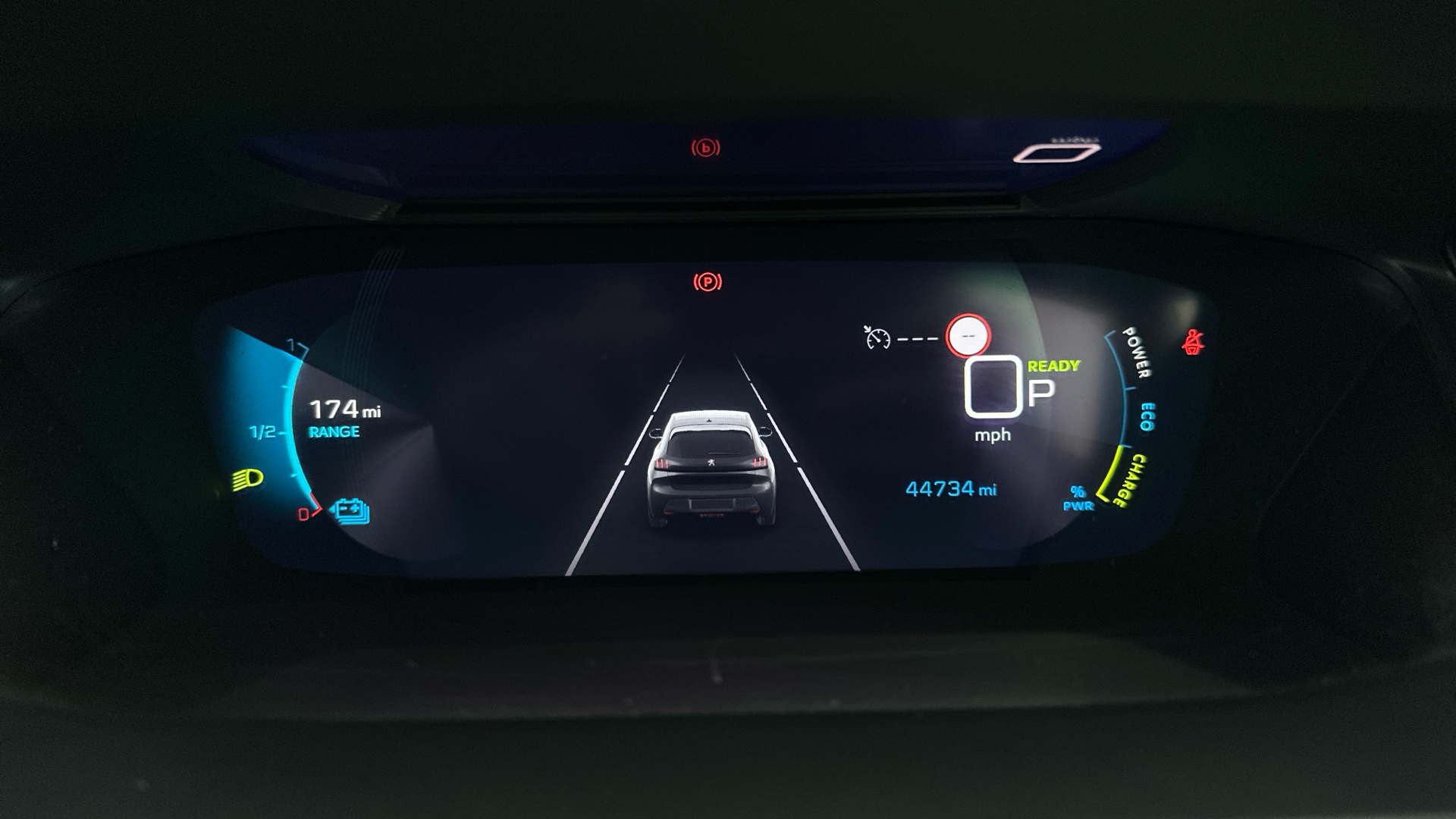 4020829 100kW Allure Premium 50kWh 5dr Auto