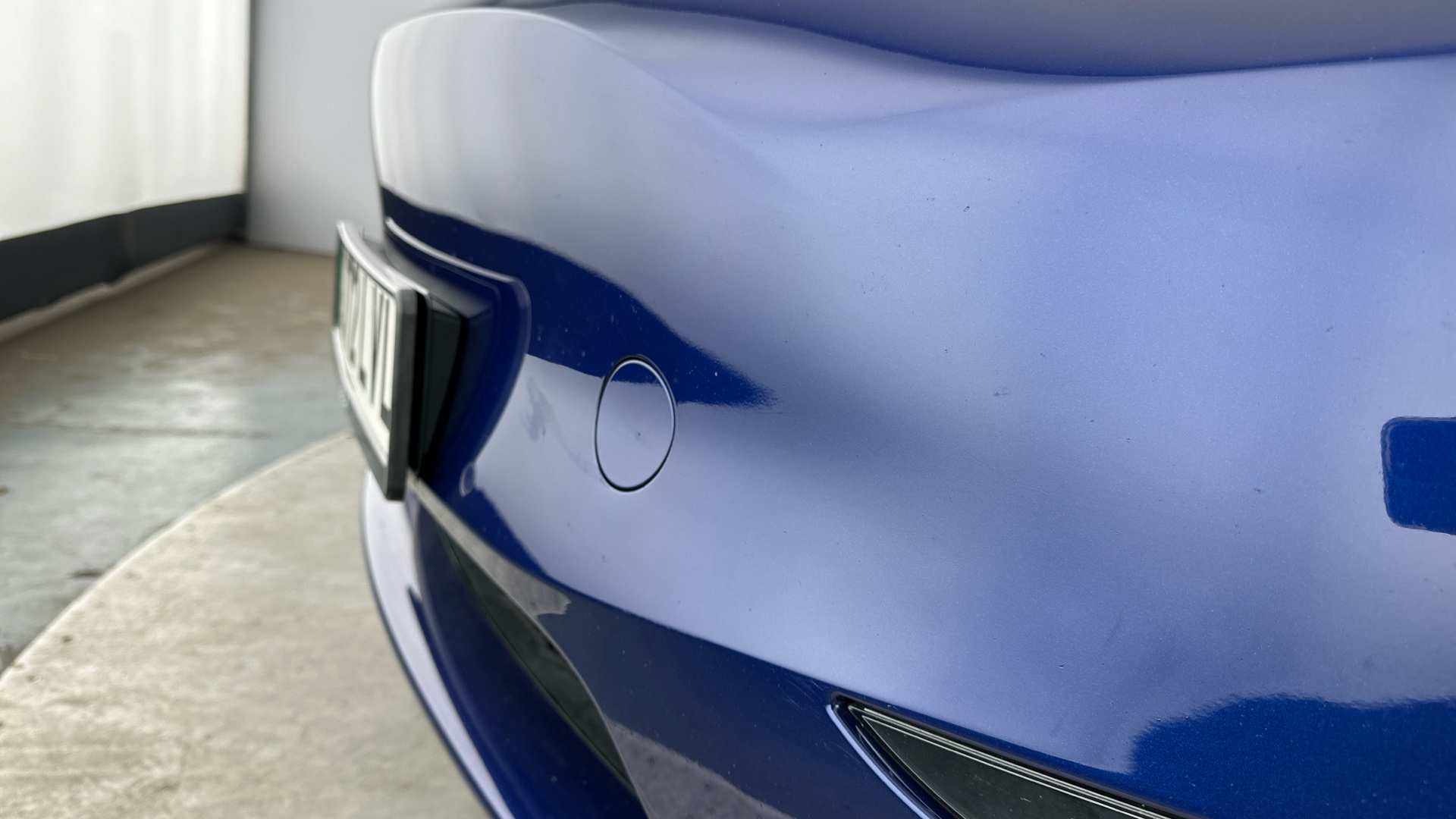 4049381 Long Range AWD 5dr Auto