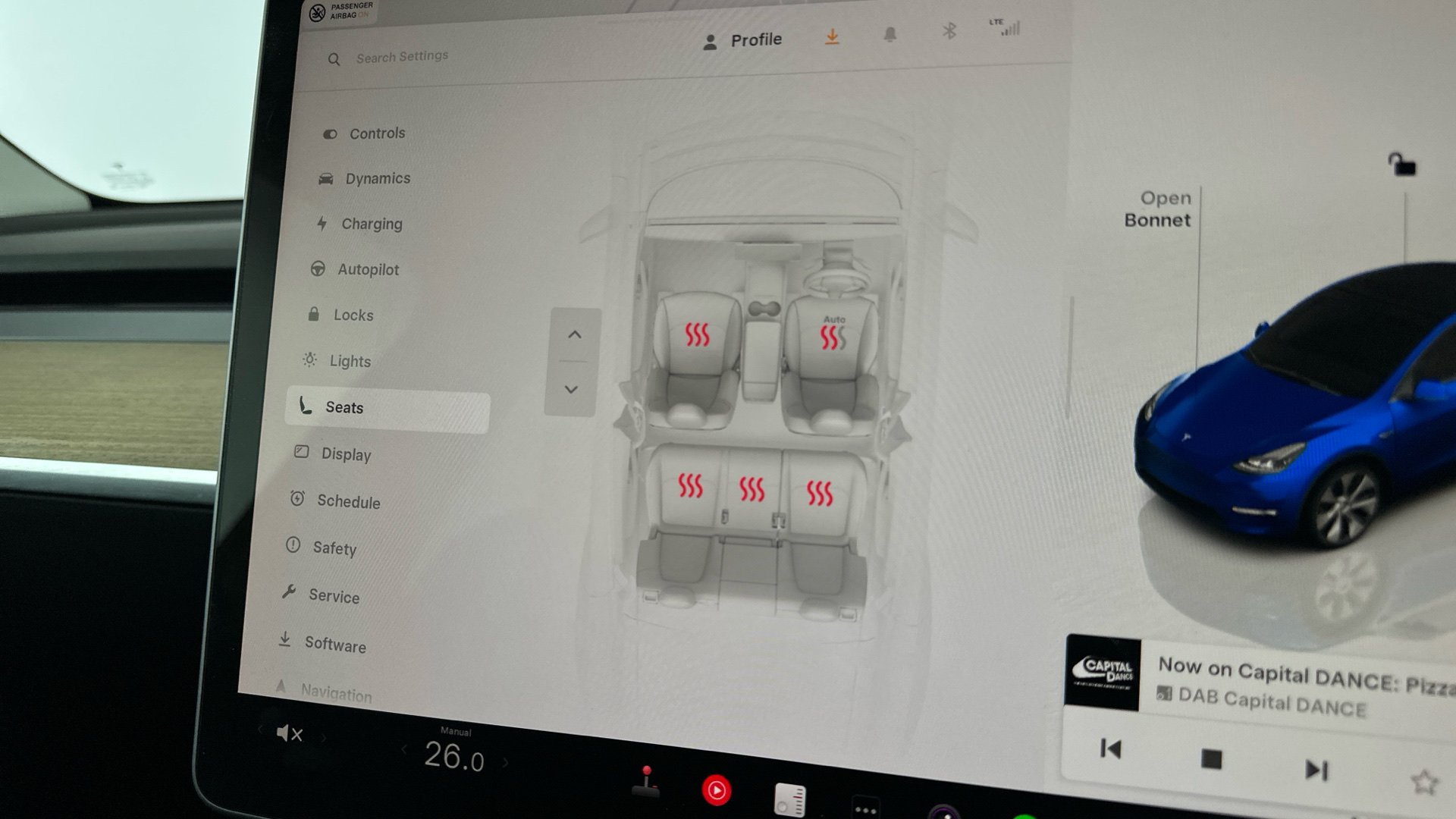 4049381 Long Range AWD 5dr Auto