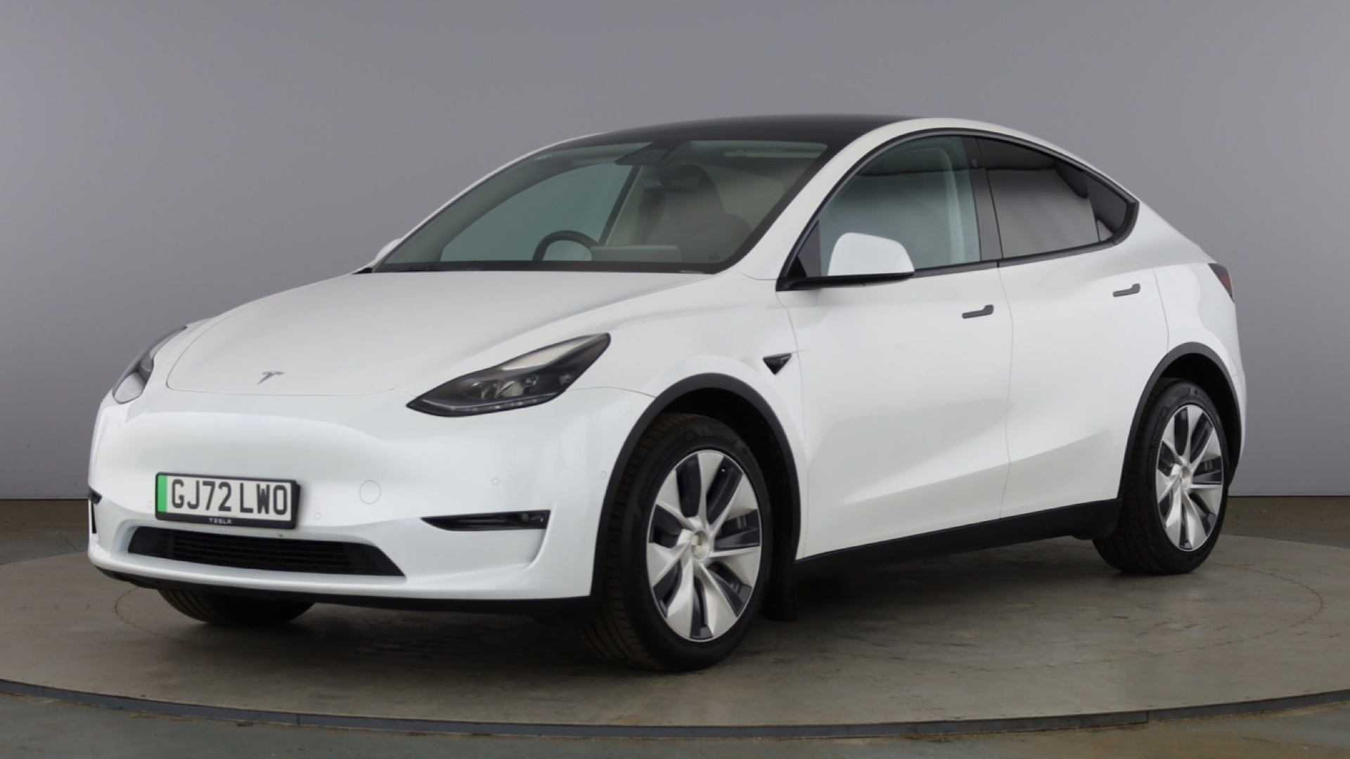 Tesla Model Y Hatchback Long Range AWD 5dr Auto
