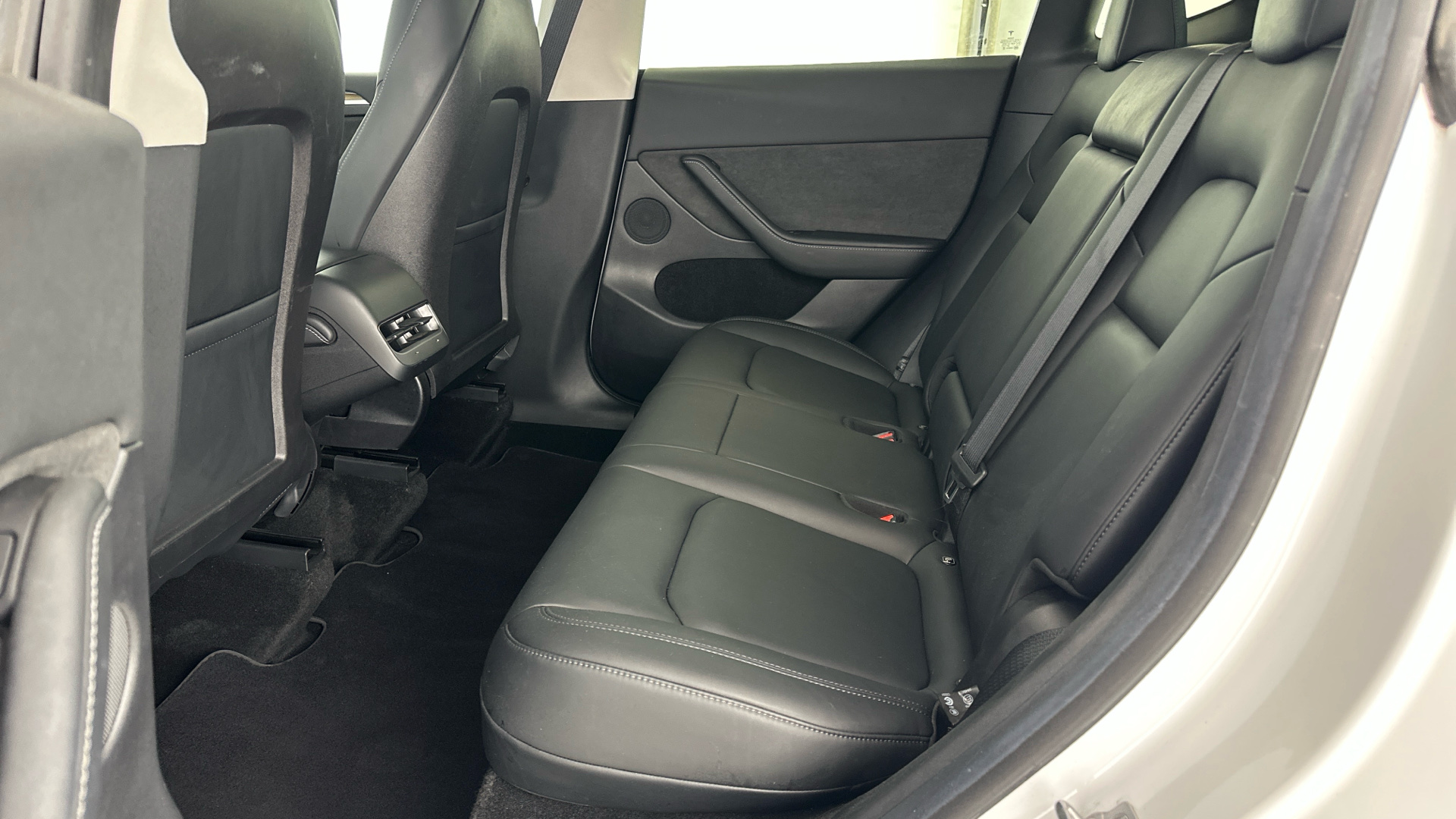 4049537 Long Range AWD 5dr Auto