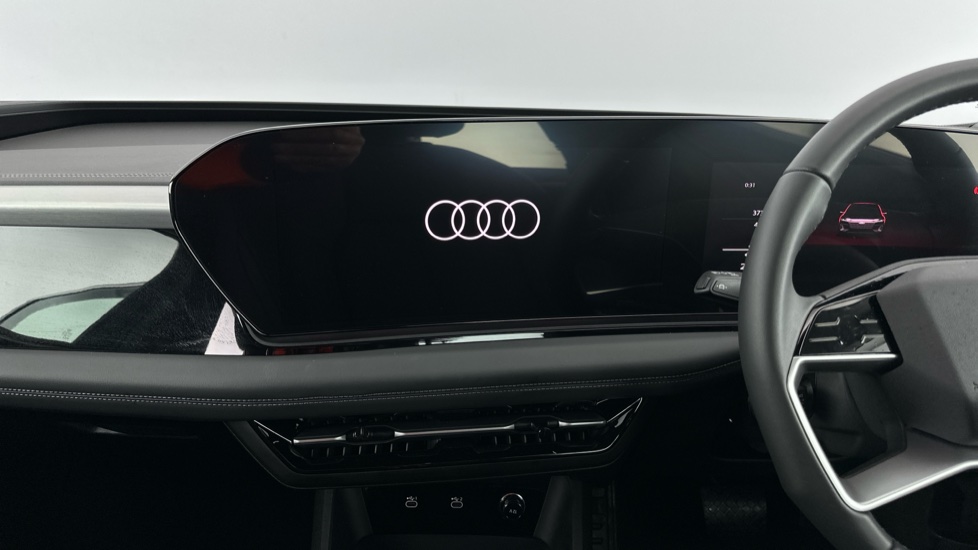 Audi A6 Image 11