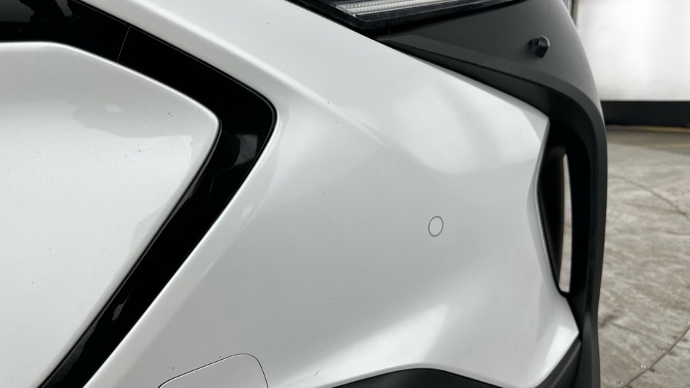 SUBARU SOLTERRA Front Bumper Chipped