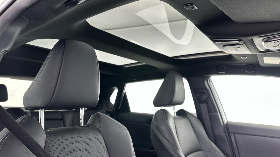 SUBARU SOLTERRA Panoramic Roof