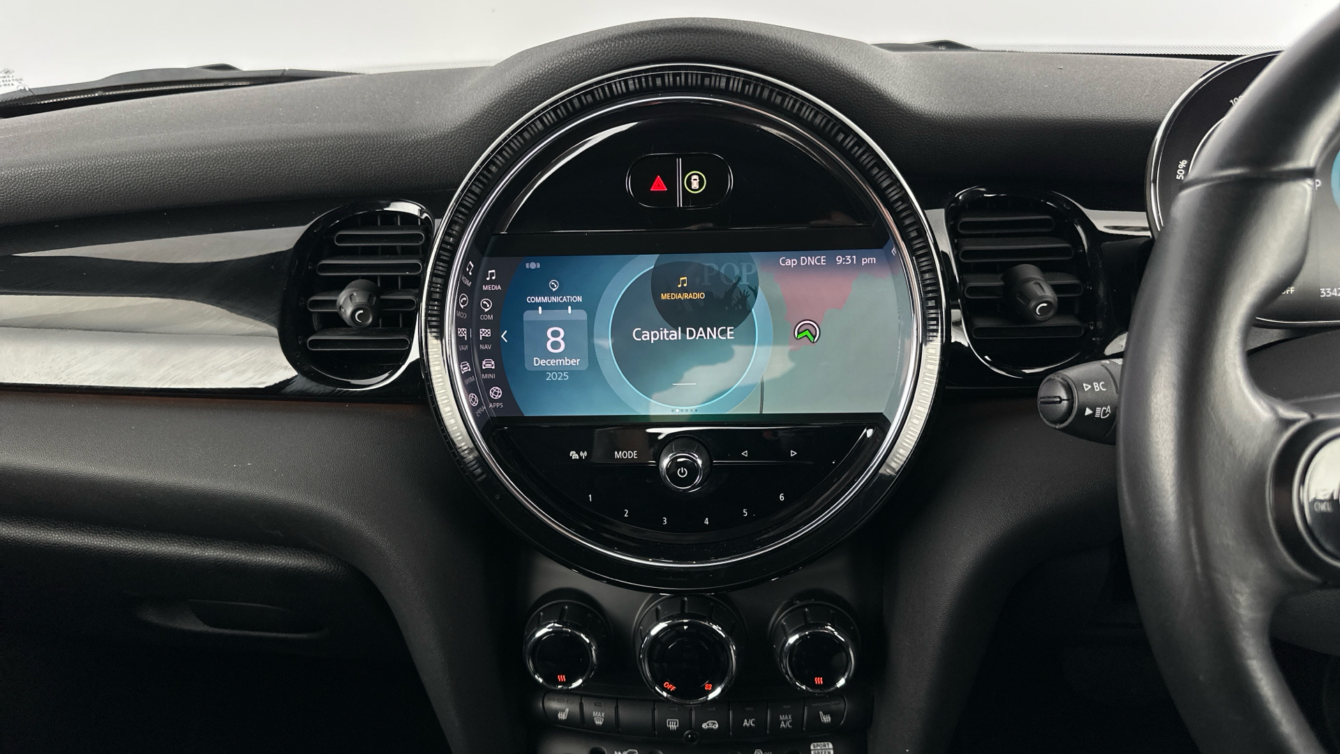 4020857 135kW Cooper S Level 2 33kWh 3dr Auto