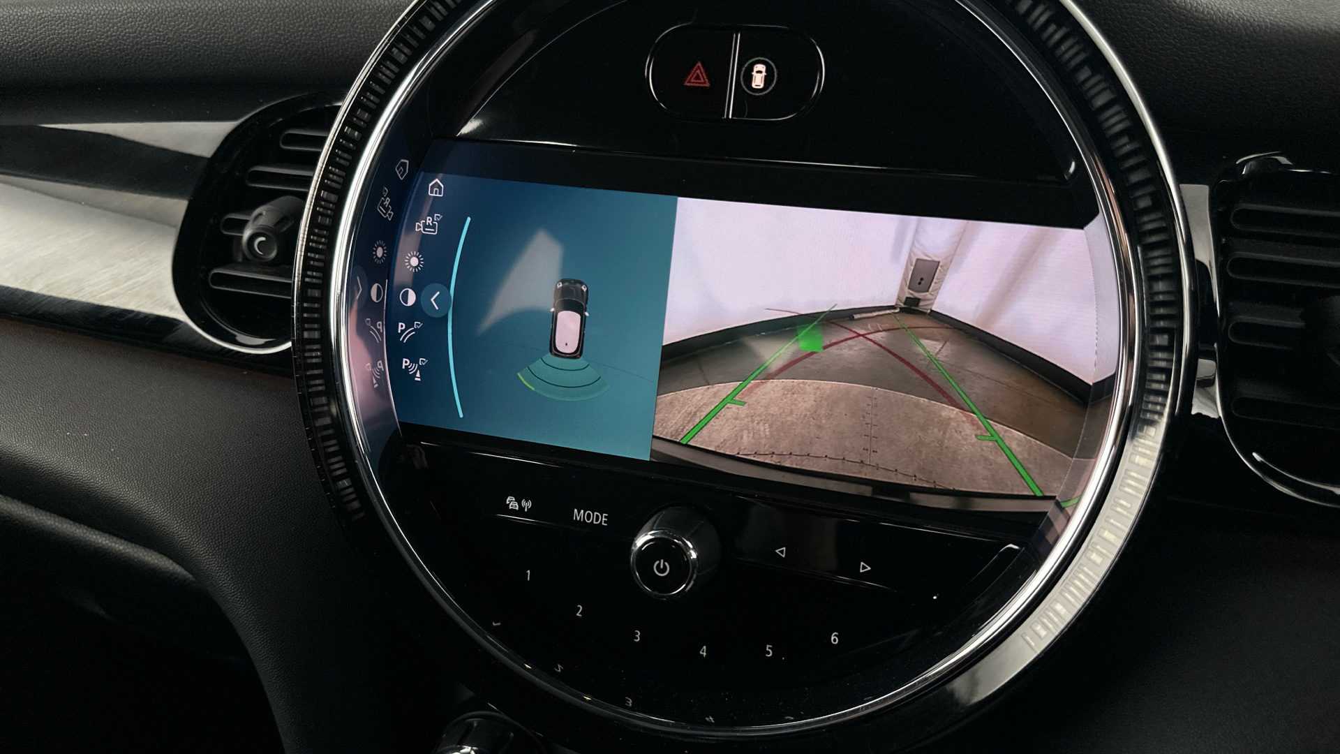 4020857 135kW Cooper S Level 2 33kWh 3dr Auto