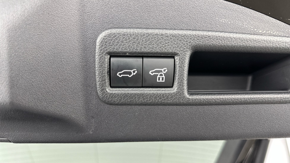 SUBARU SOLTERRA Image 22