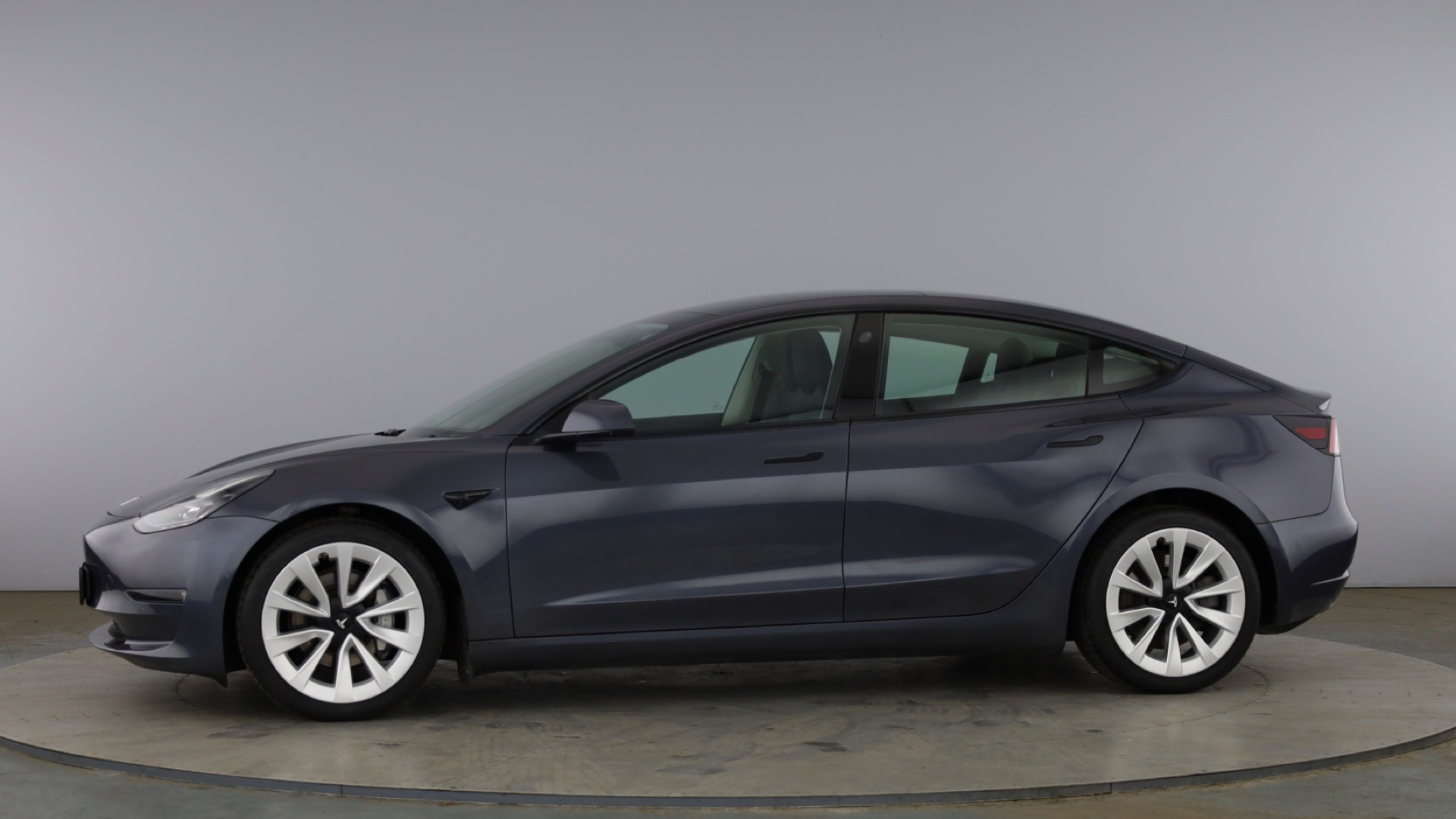 4027532 Long Range AWD 4dr Auto