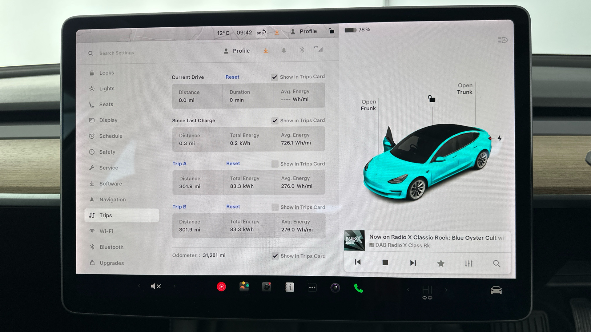 4027532 Long Range AWD 4dr Auto