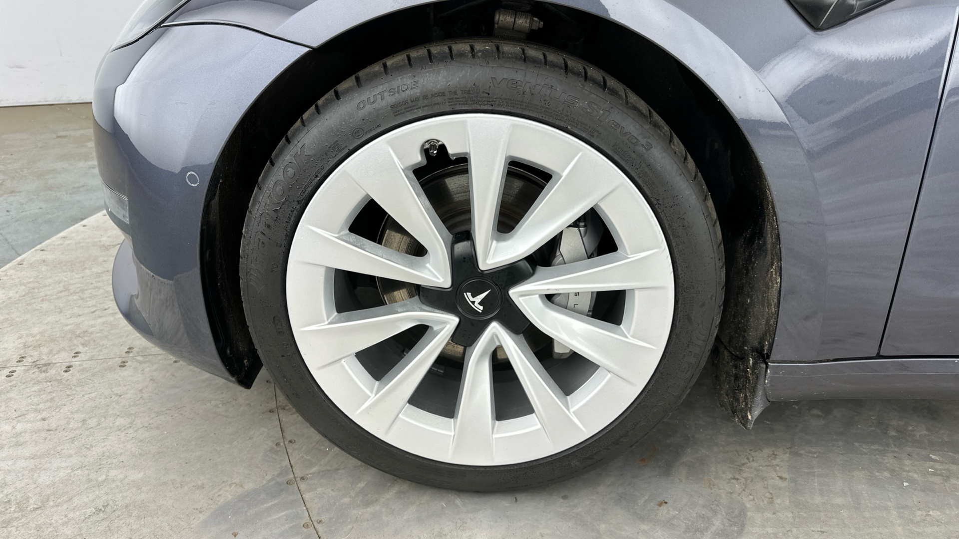 4027532 Long Range AWD 4dr Auto