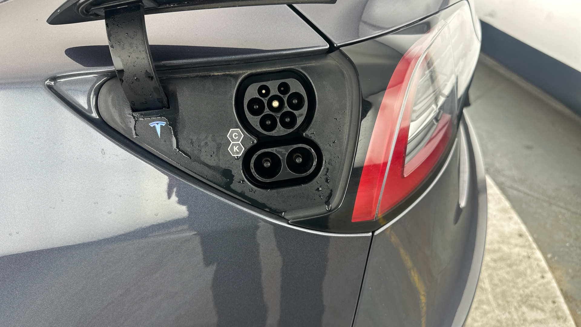 4027532 Long Range AWD 4dr Auto