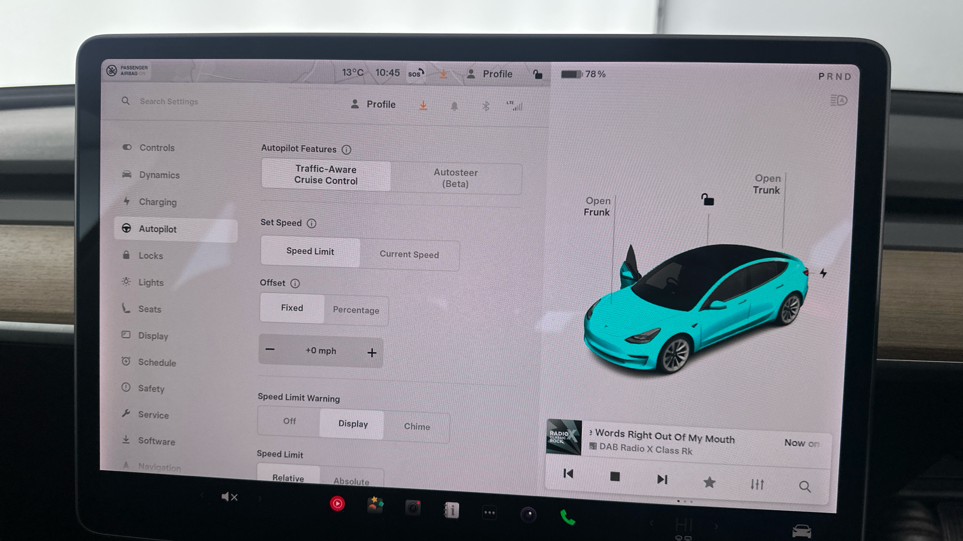 4027532 Long Range AWD 4dr Auto