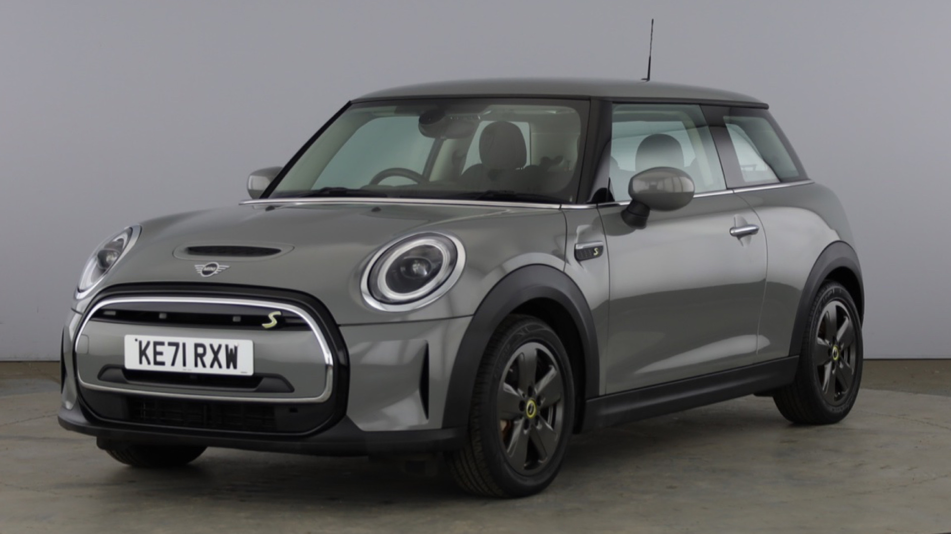 Mini Hatchback Electric 135kW Cooper S Level 1 33kWh 3dr Auto