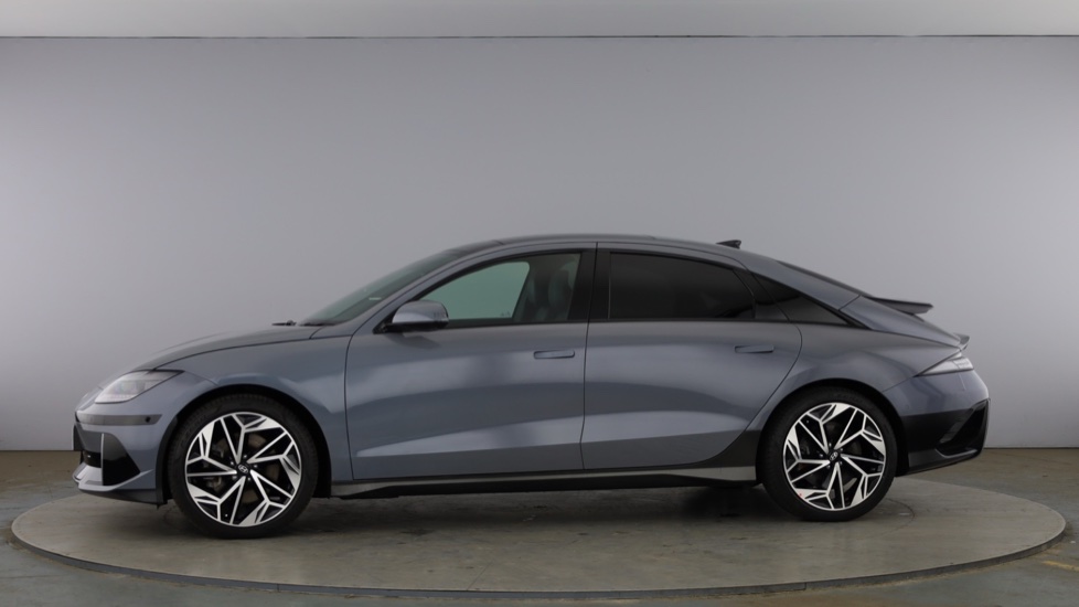 HYUNDAI IONIQ 6 Image 2