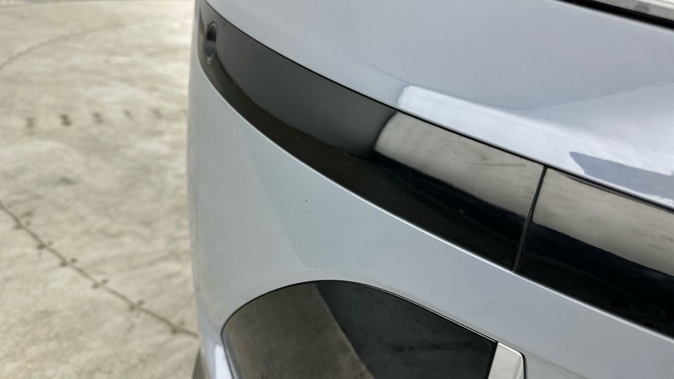 HYUNDAI IONIQ 6 Front Bumper Chipped