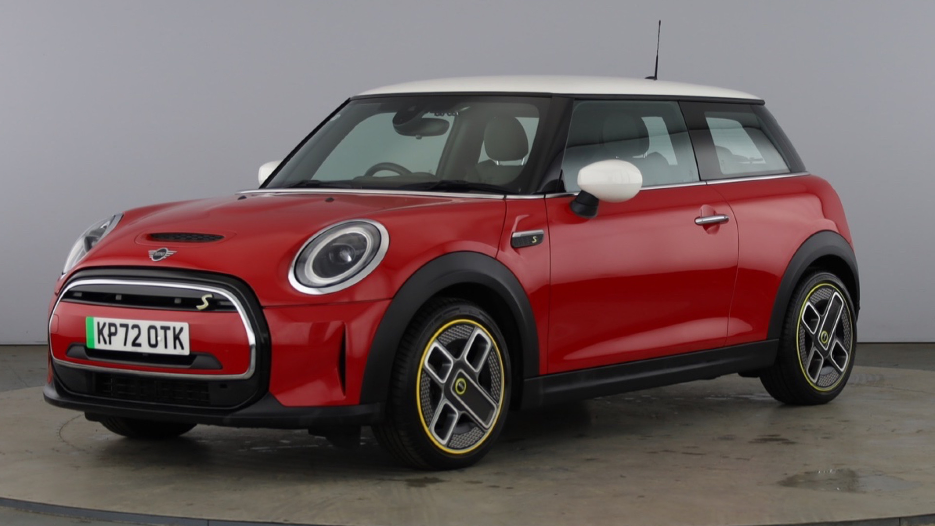 Mini Hatchback Electric 135kW Cooper S Level 2 33kWh 3dr Auto
